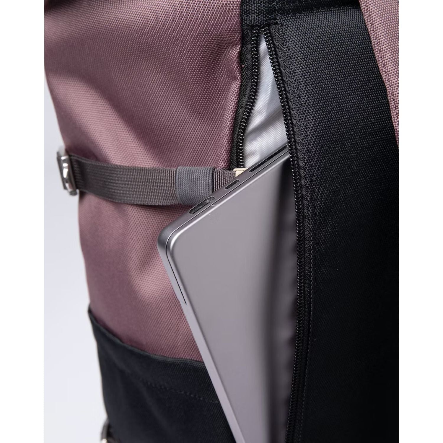 Sandqvist Bernt Backpack - Multi Lilac Dawn