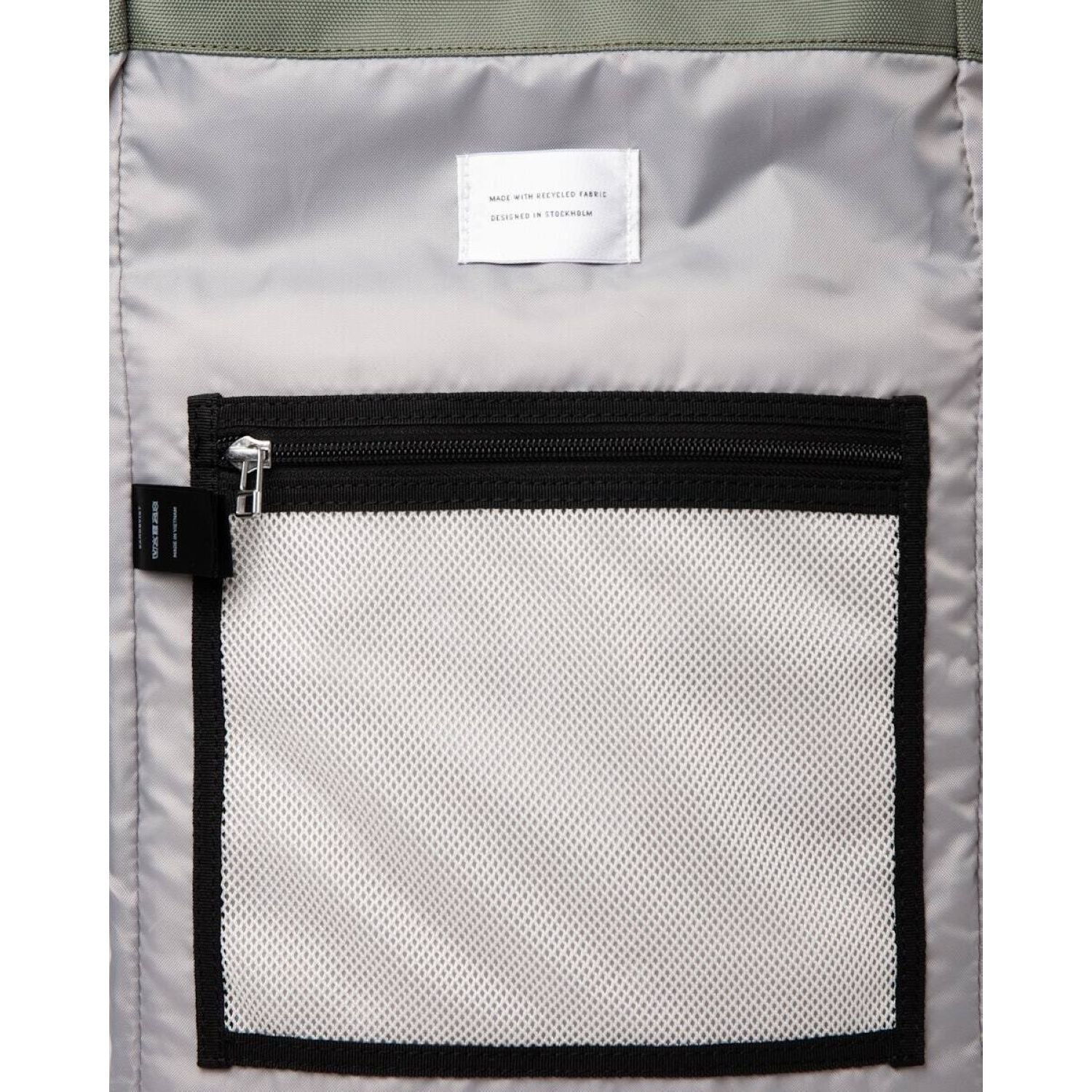 Sandqvist Ilon Backpack - Multi Clover Green