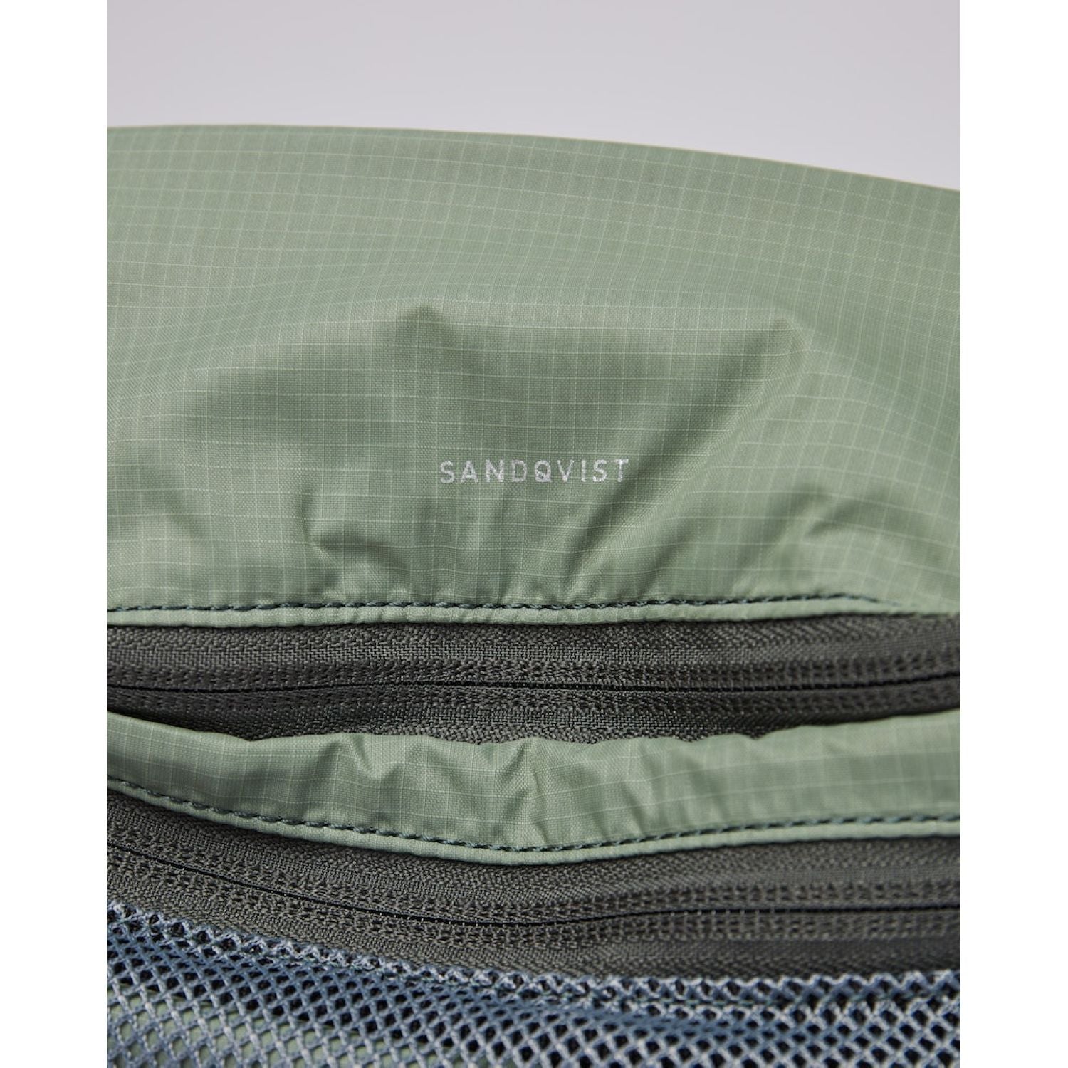 Sandqvist Lo Sling - Multi Lichen Green