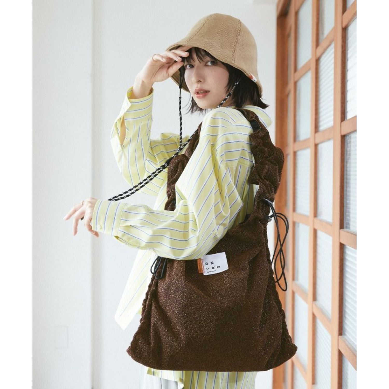 WPC Ondoo Shirring Drawstring Tote Bag (Silver)