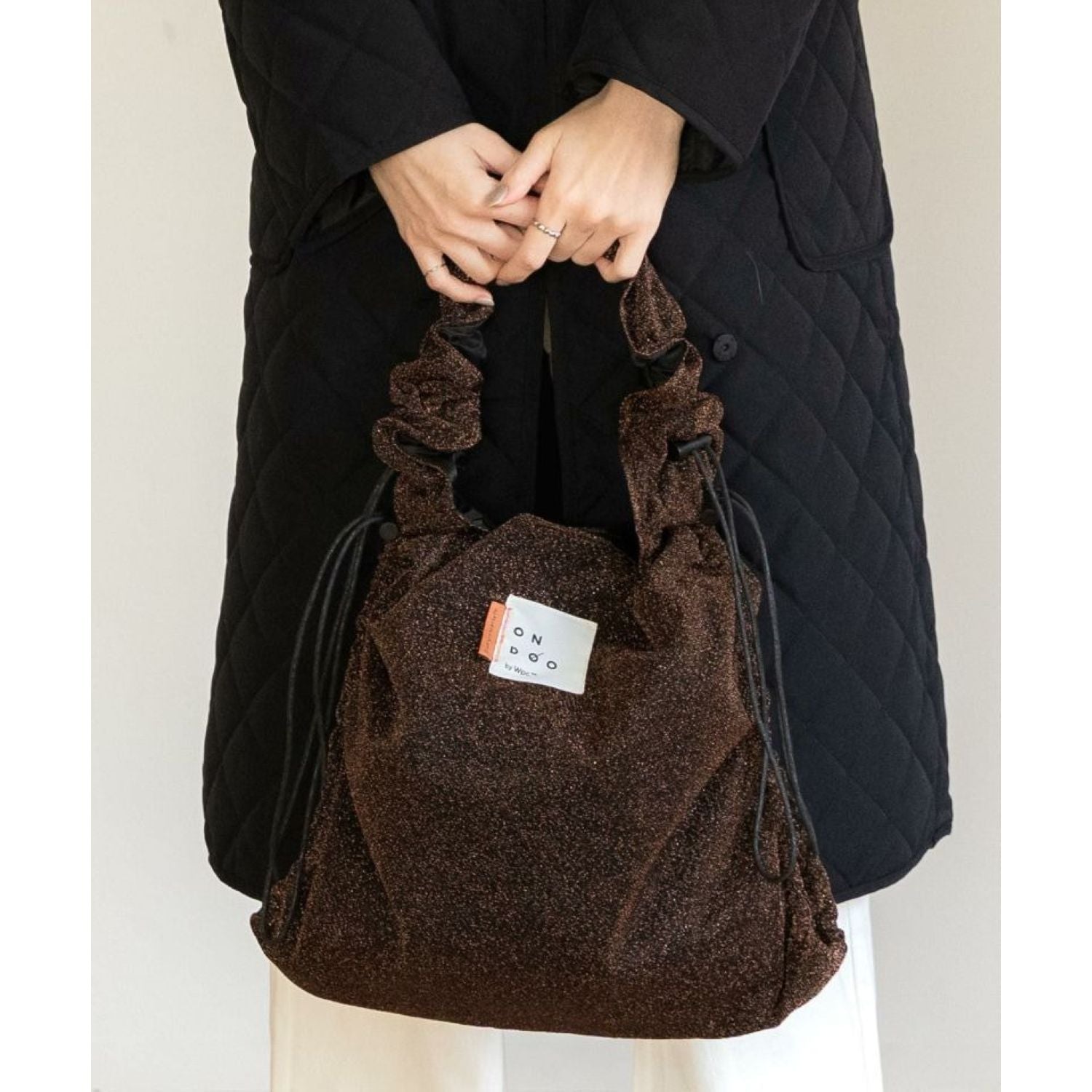 WPC Ondoo Shirring Drawstring Tote Bag (Silver)