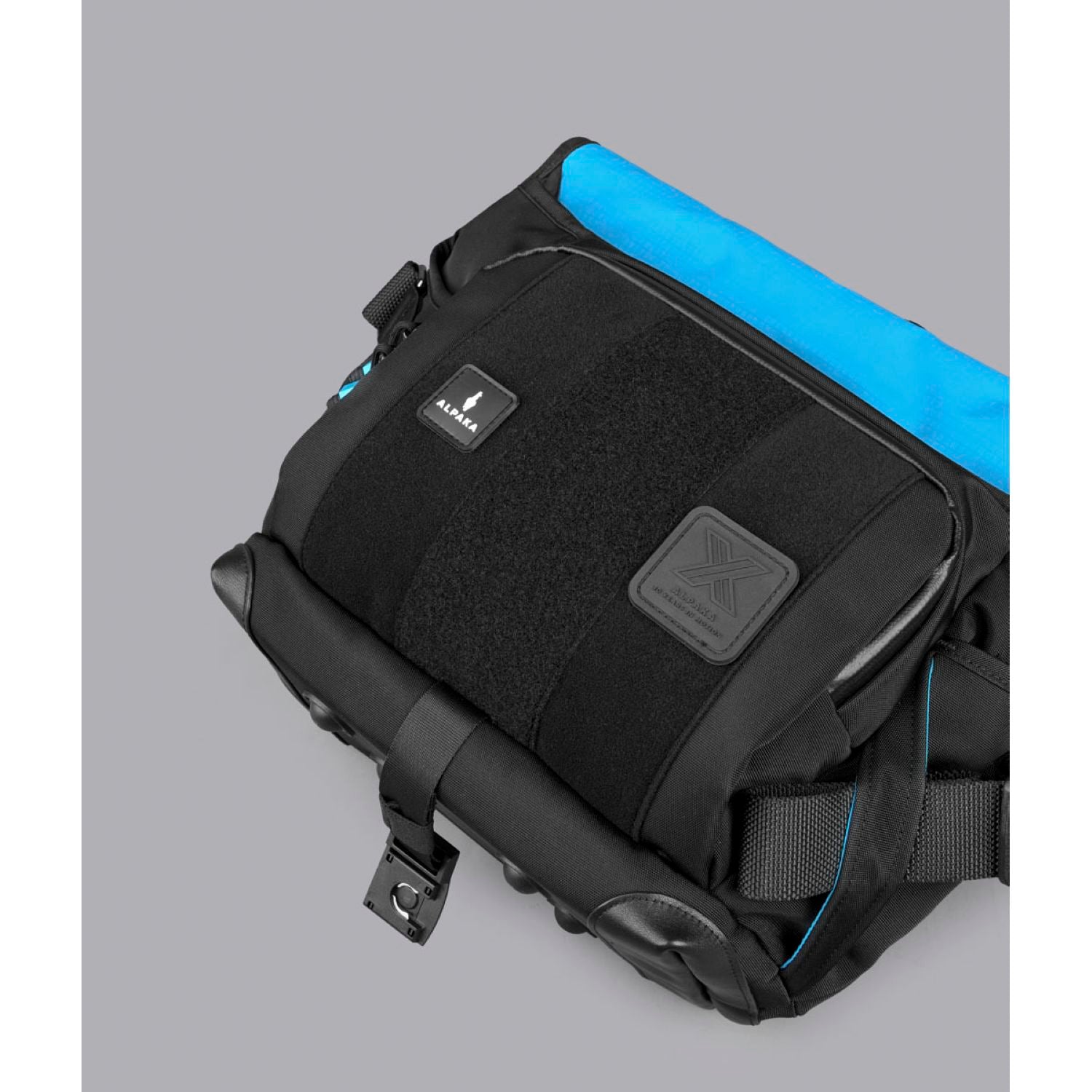 [PRE-ORDER] ALPAKA 7Ven Messenger Decade Edition 14" Ballastic Nylon 840D Bag (Black)