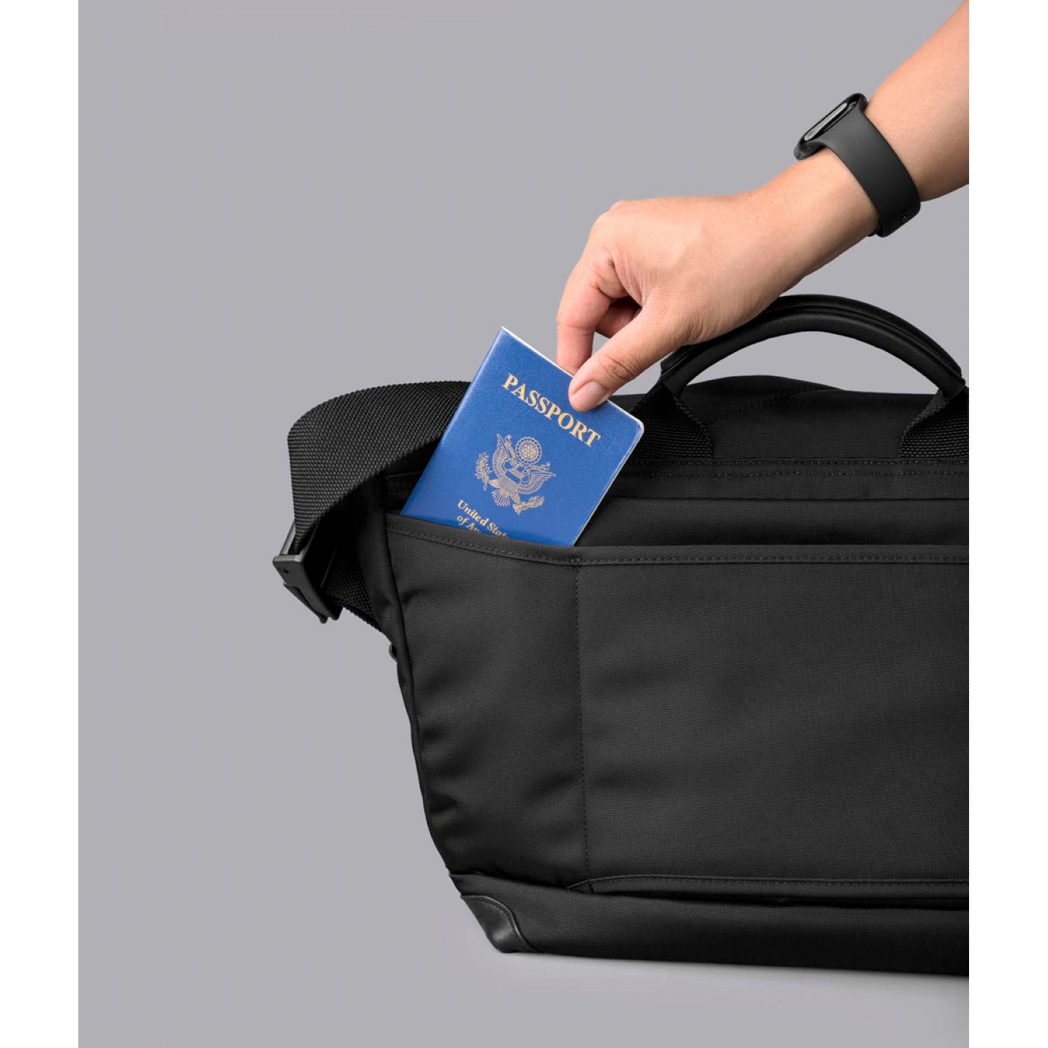 [PRE-ORDER] ALPAKA 7Ven Messenger Decade Edition 16" Ballastic Nylon 840D Bag (Black)