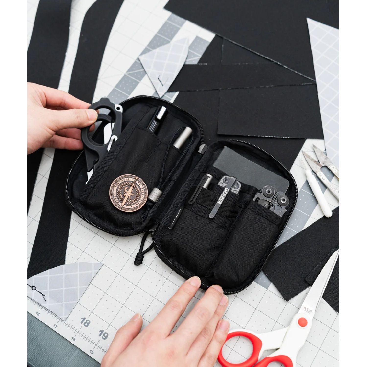 ALPAKA Admin Pouch Pro X-Pac X42 (Black)