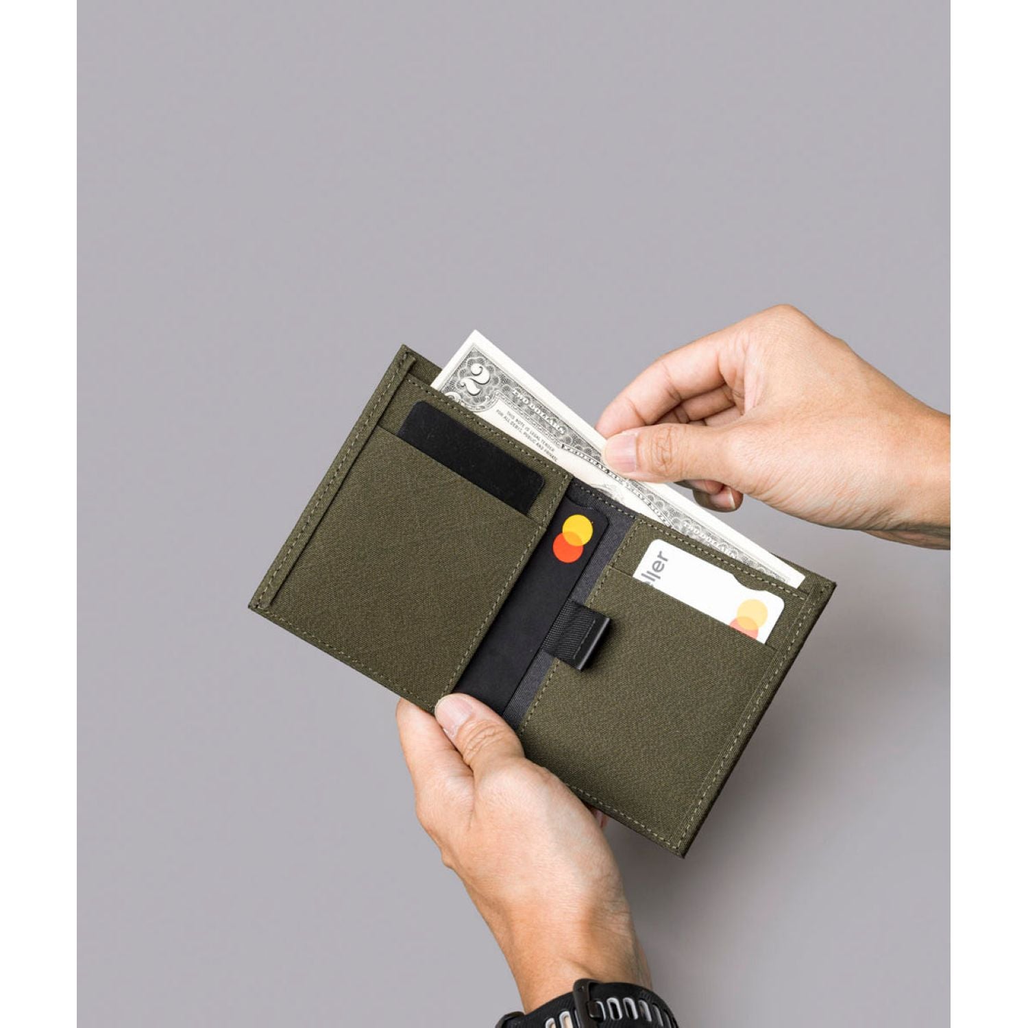 ALPAKA ARK Bifold Cash Wallet Axogrid 300D (Army Green)