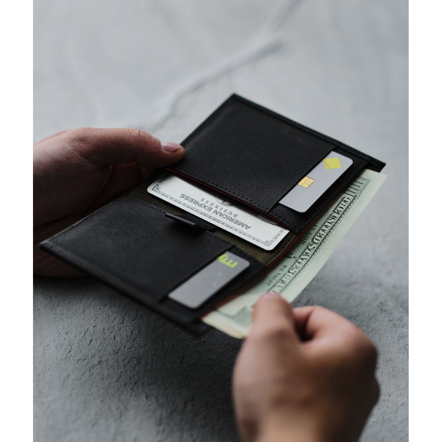 ALPAKA Bifold Cash Wallet Axoflux 300D (Army Green)