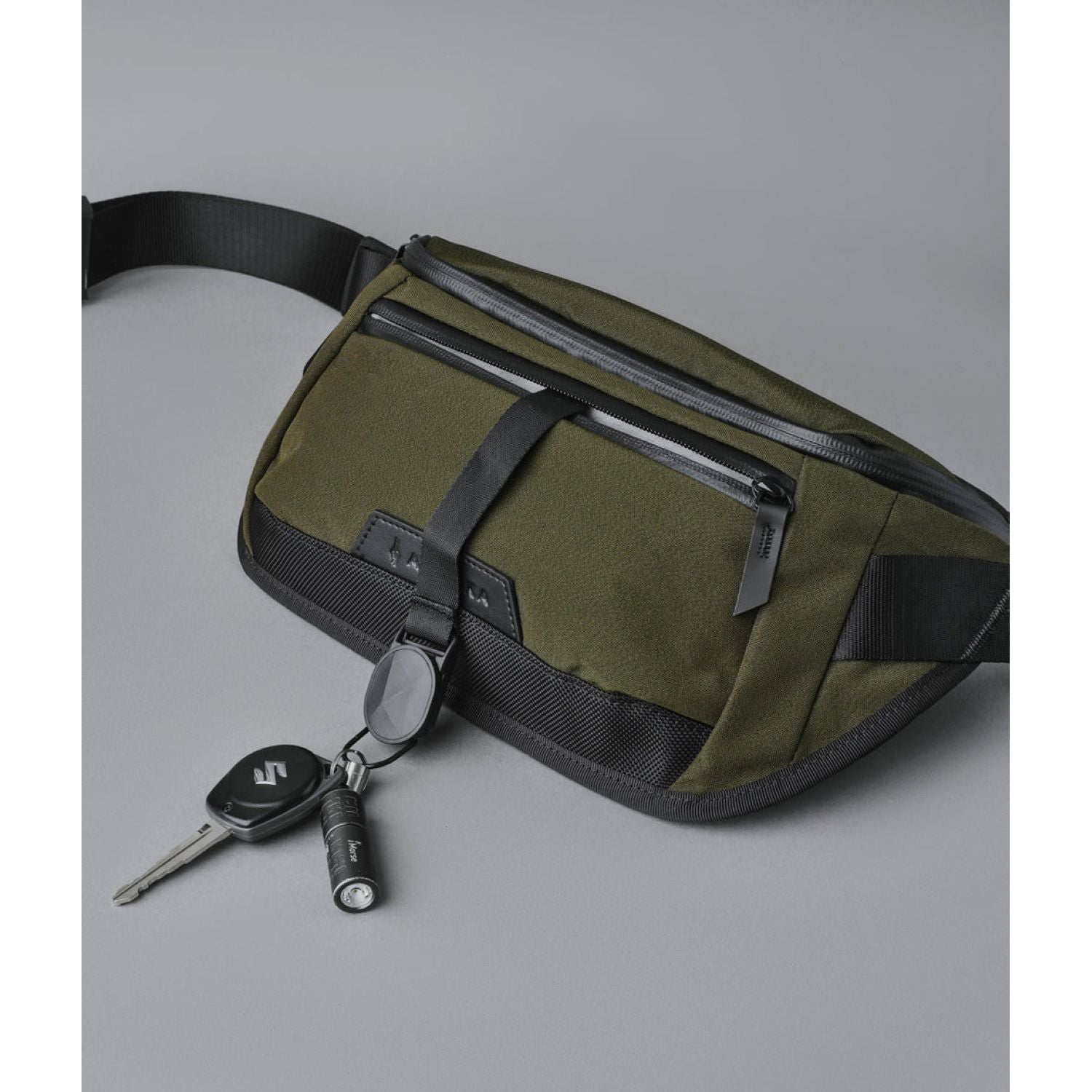 ALPAKA Bravo Sling Mini V2 Axoflux 300D (Army Green)