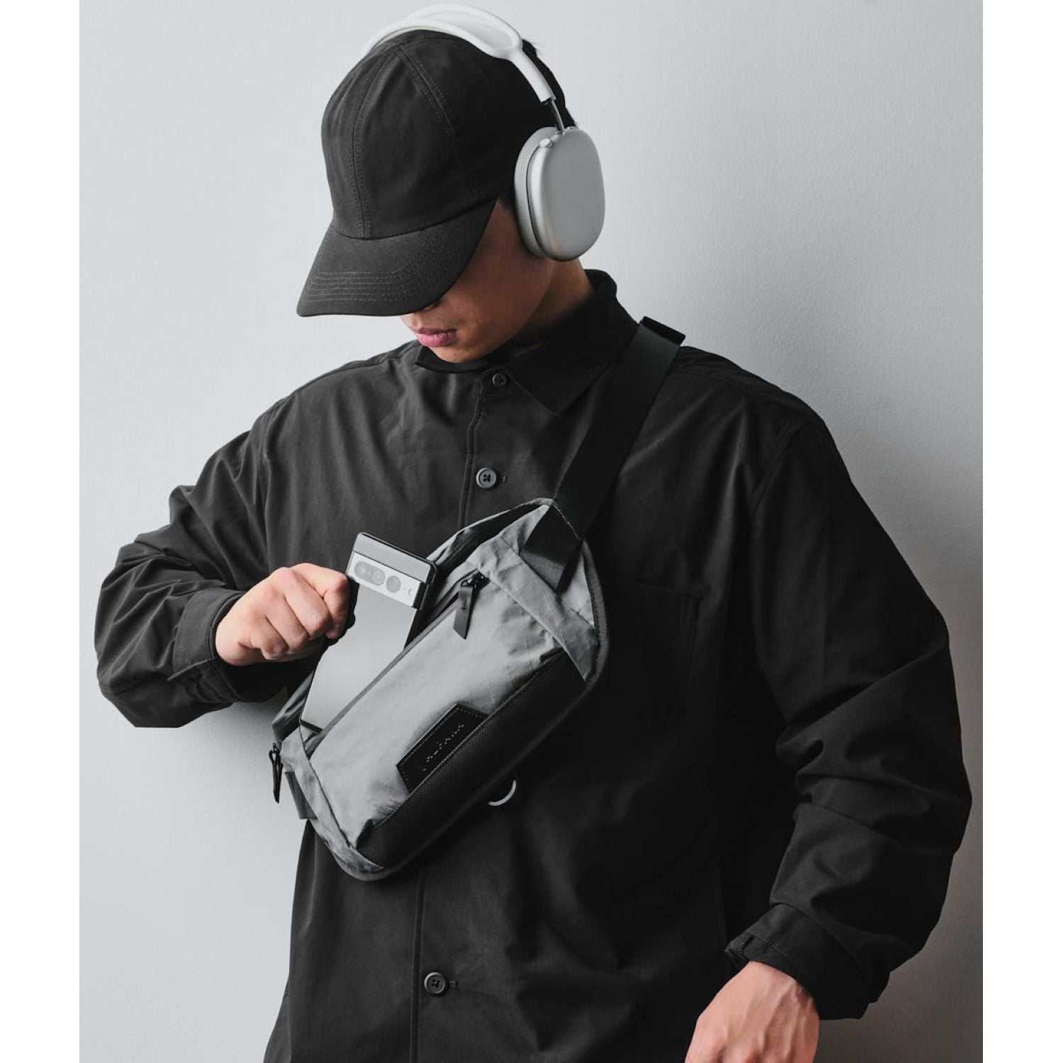 ALPAKA Bravo Sling Mini V2 X-Pac VX21 (Slated Grey)