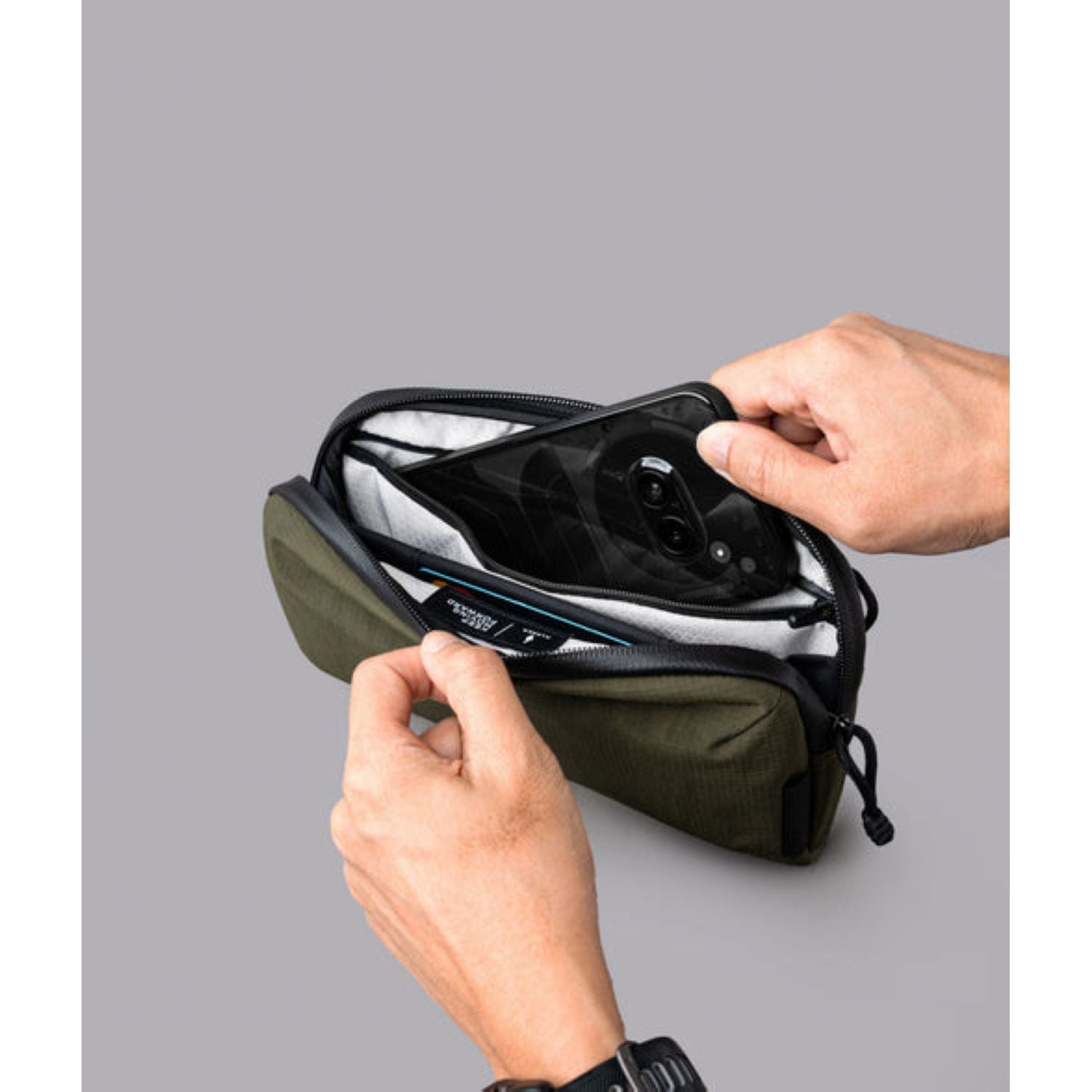 ALPAKA Flight Pouch Pro Axoflux 400D (Green)