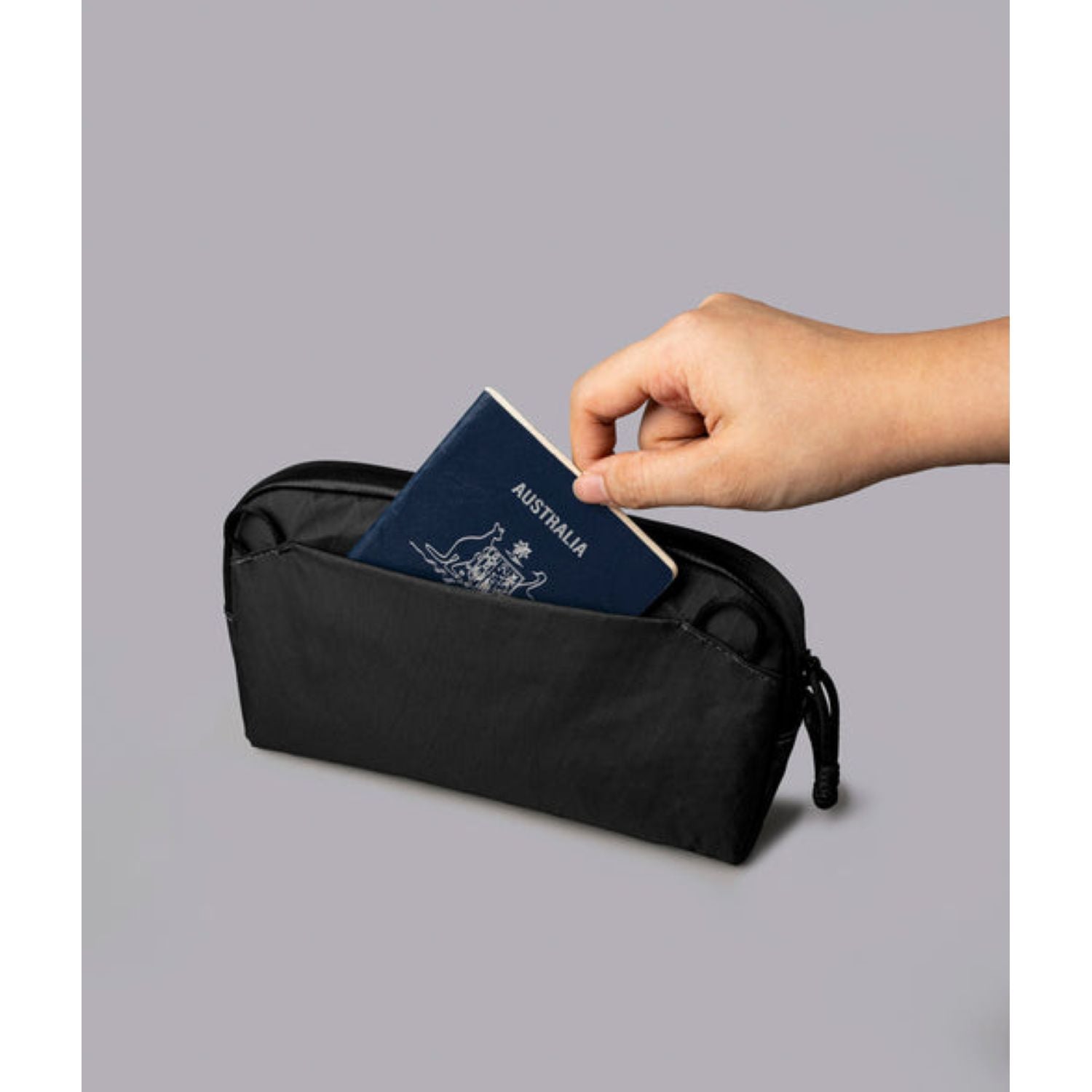 ALPAKA Flight Pouch Pro X-Pac X-42 (Black)