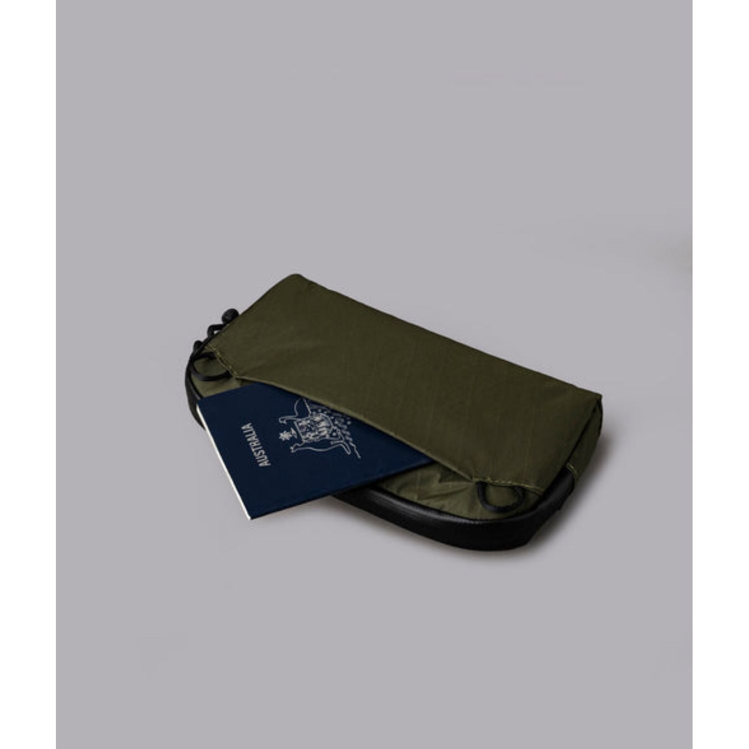 ALPAKA Flight Pouch Pro X-Pac X-42 (Olive Green)