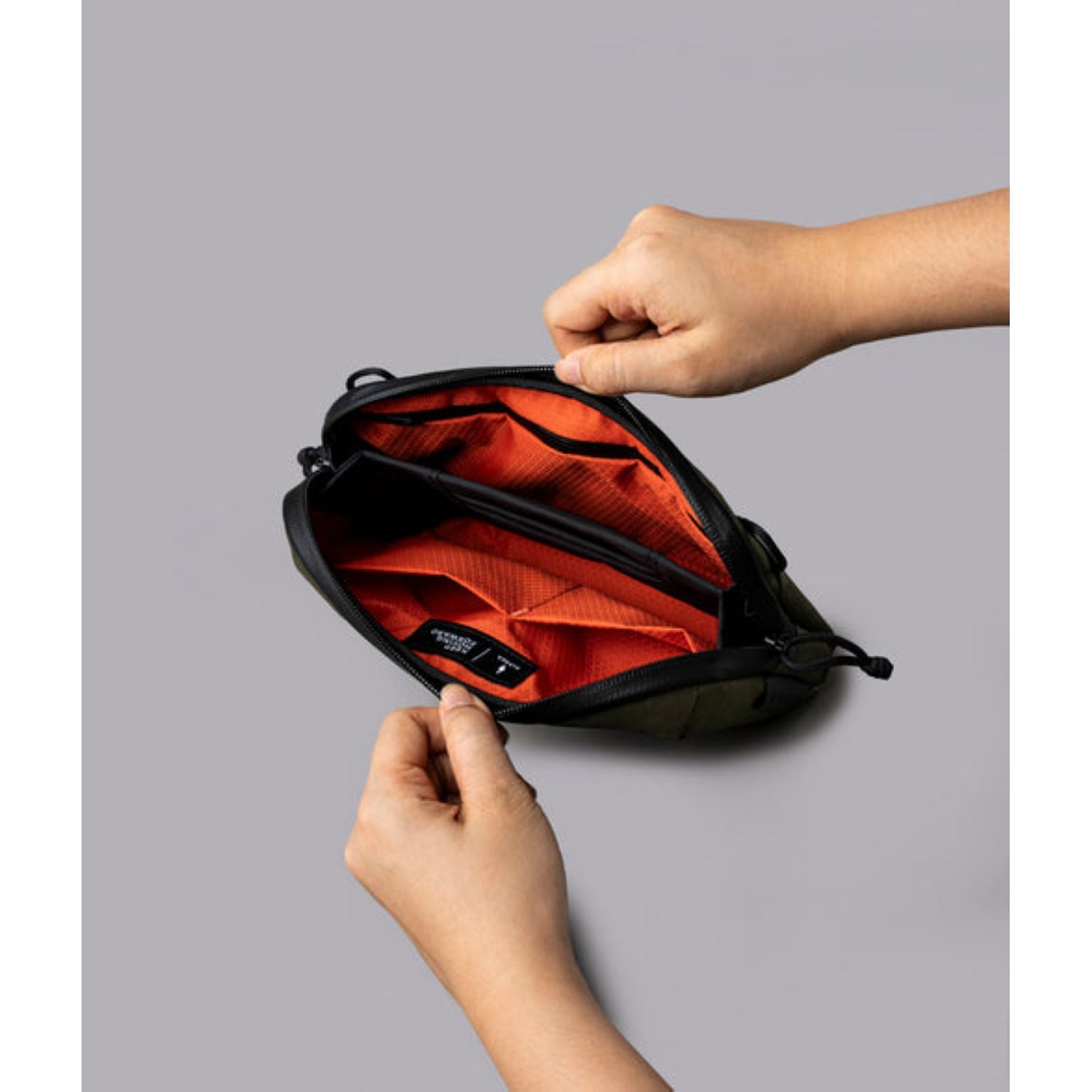 ALPAKA Flight Pouch Pro X-Pac X-42 (Olive Green)