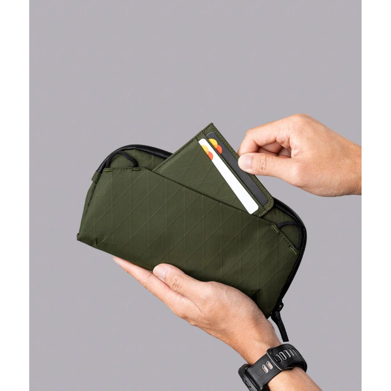ALPAKA Flight Pouch X-Pac VX42 (Olive Green)