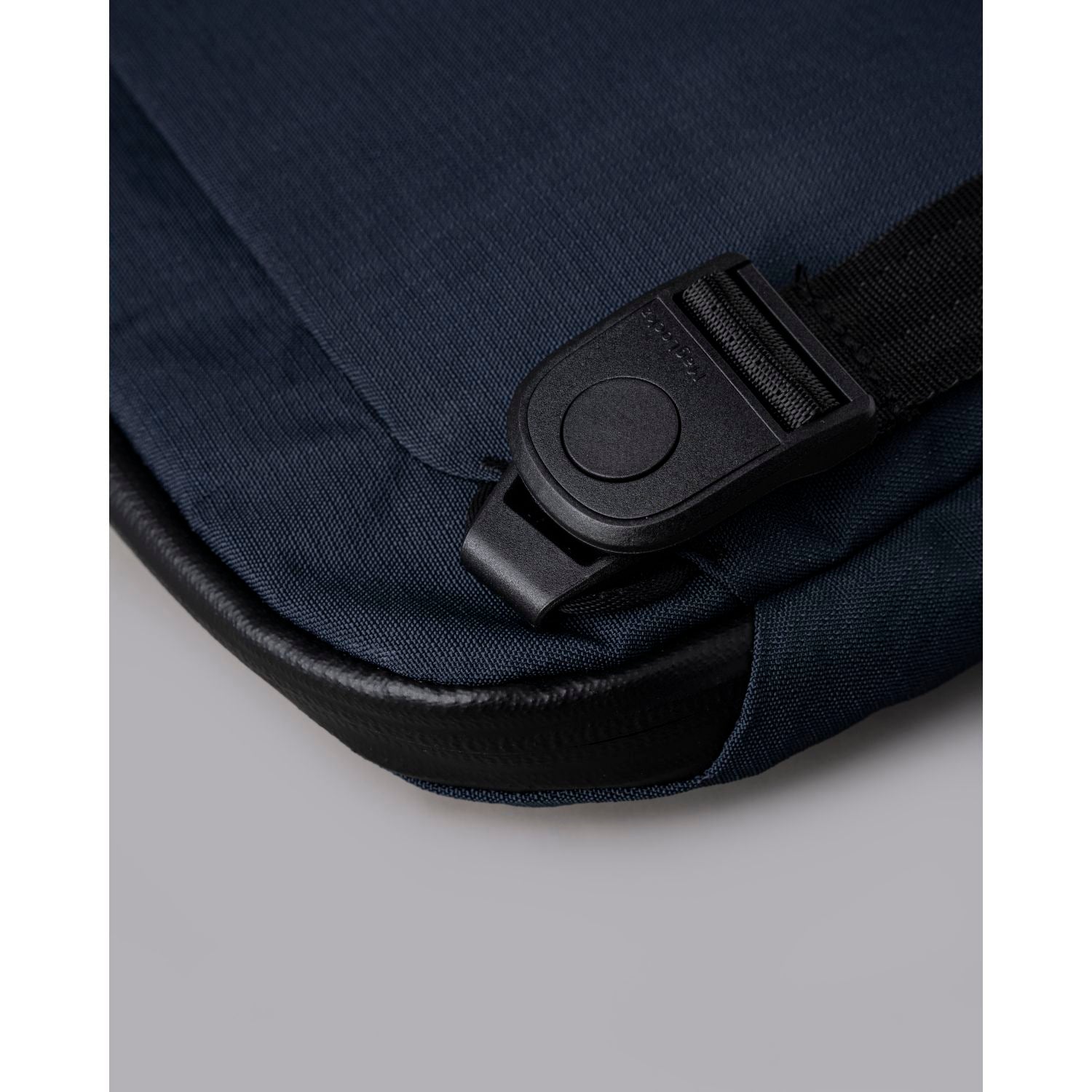 ALPAKA Flight Sling Axoflux 400D (Moonlight Blue/Gray)