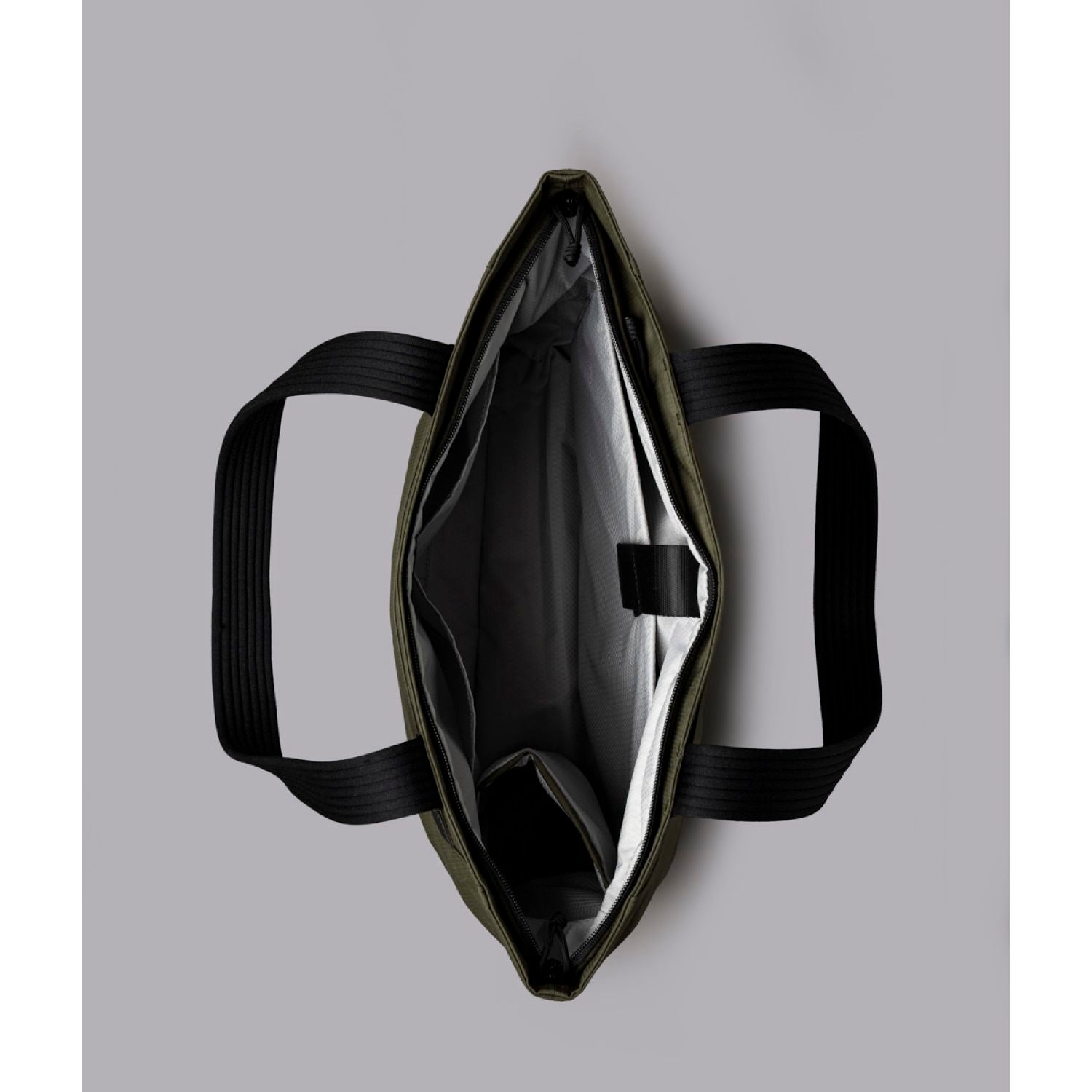 ALPAKA Flight Tote Bag (L) Axoflux 400D (Green)