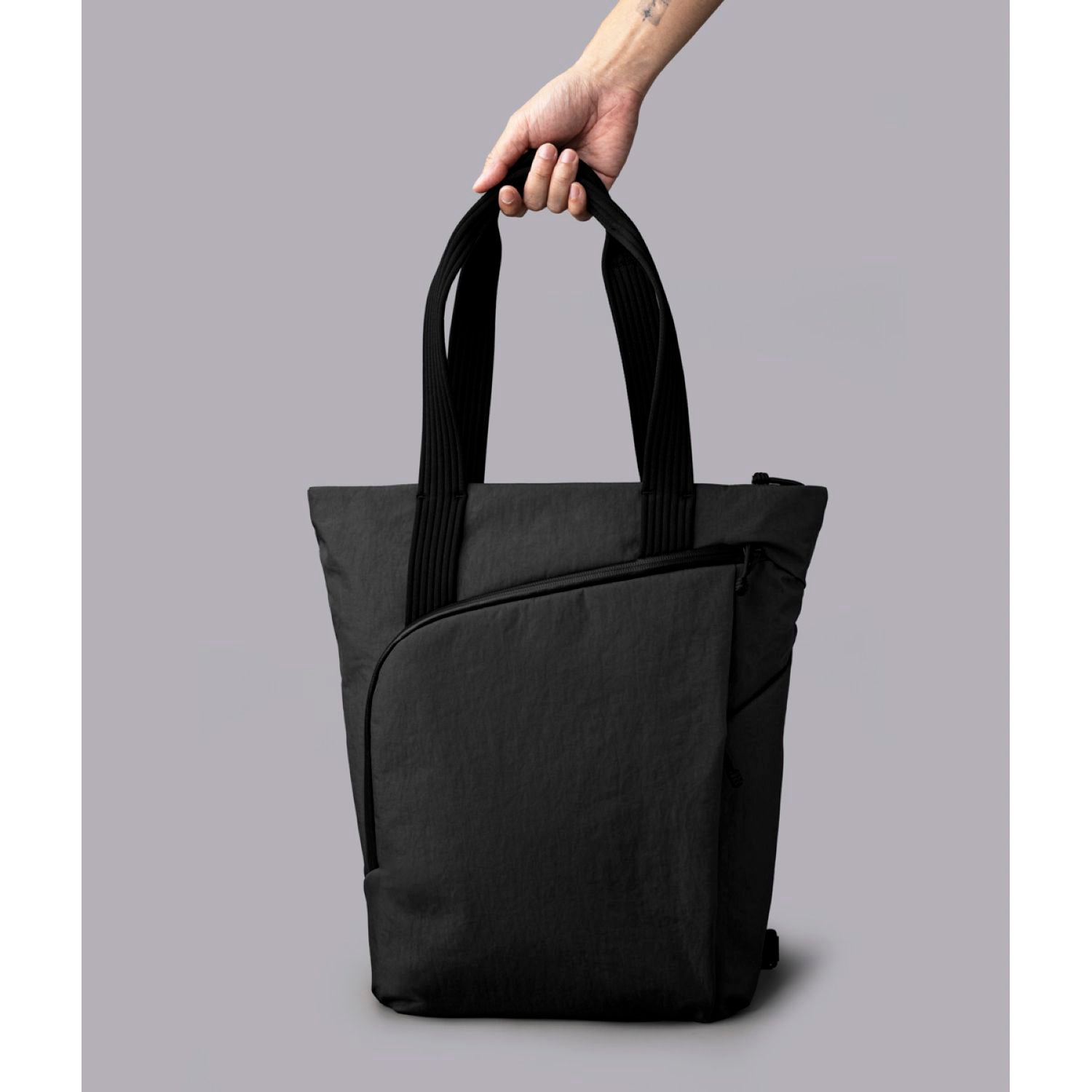 ALPAKA Flow Tote Pack Axoflux 400D (Black)