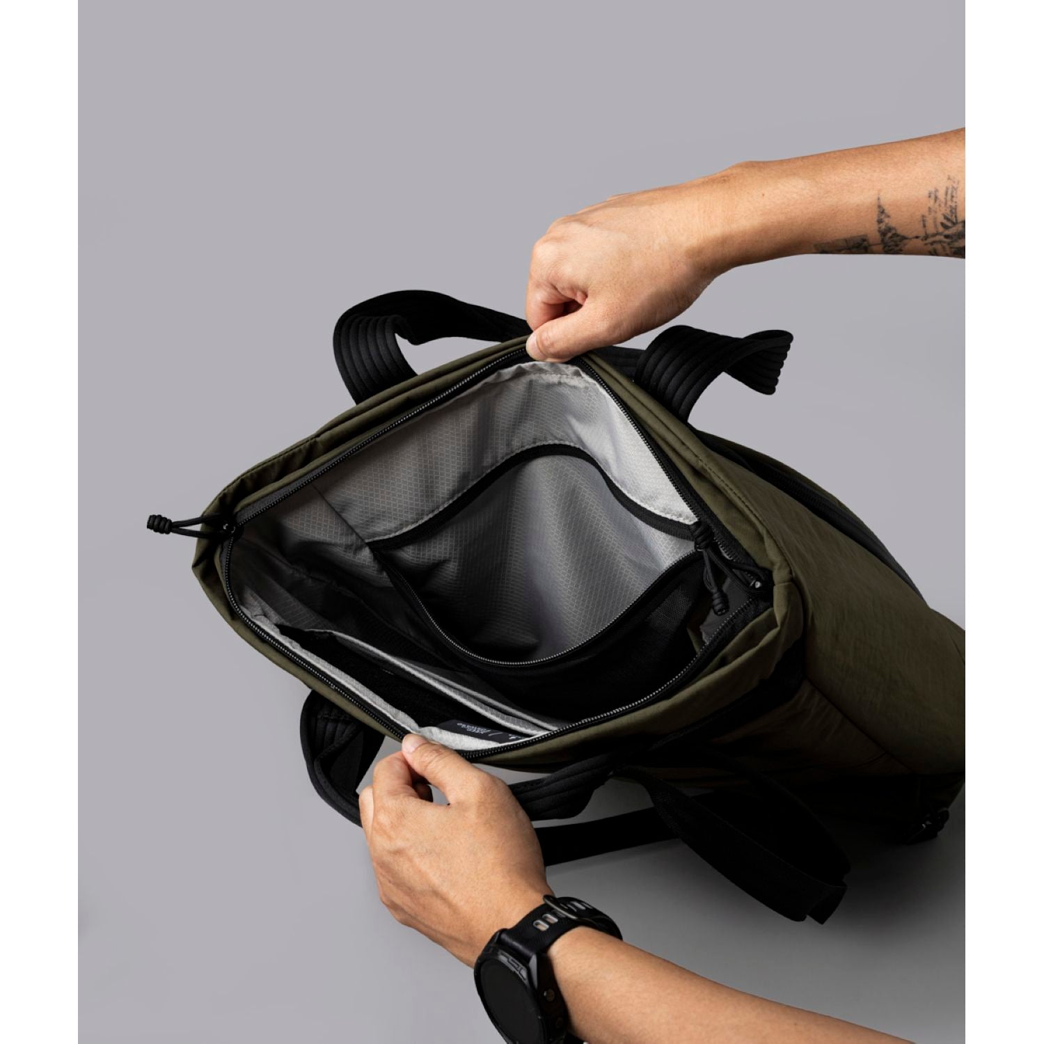 ALPAKA Flow Tote Pack Axoflux 400D (Green)