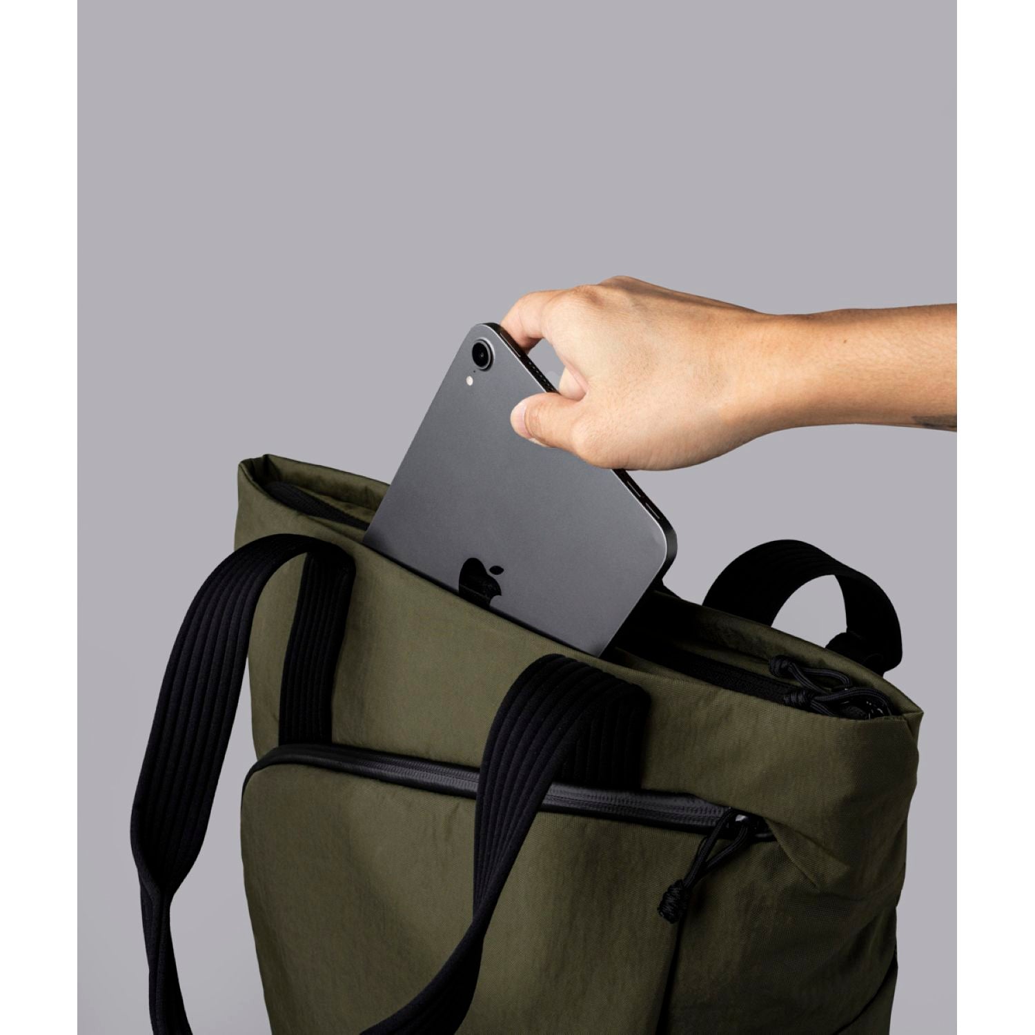 ALPAKA Flow Tote Pack Axoflux 400D (Green)