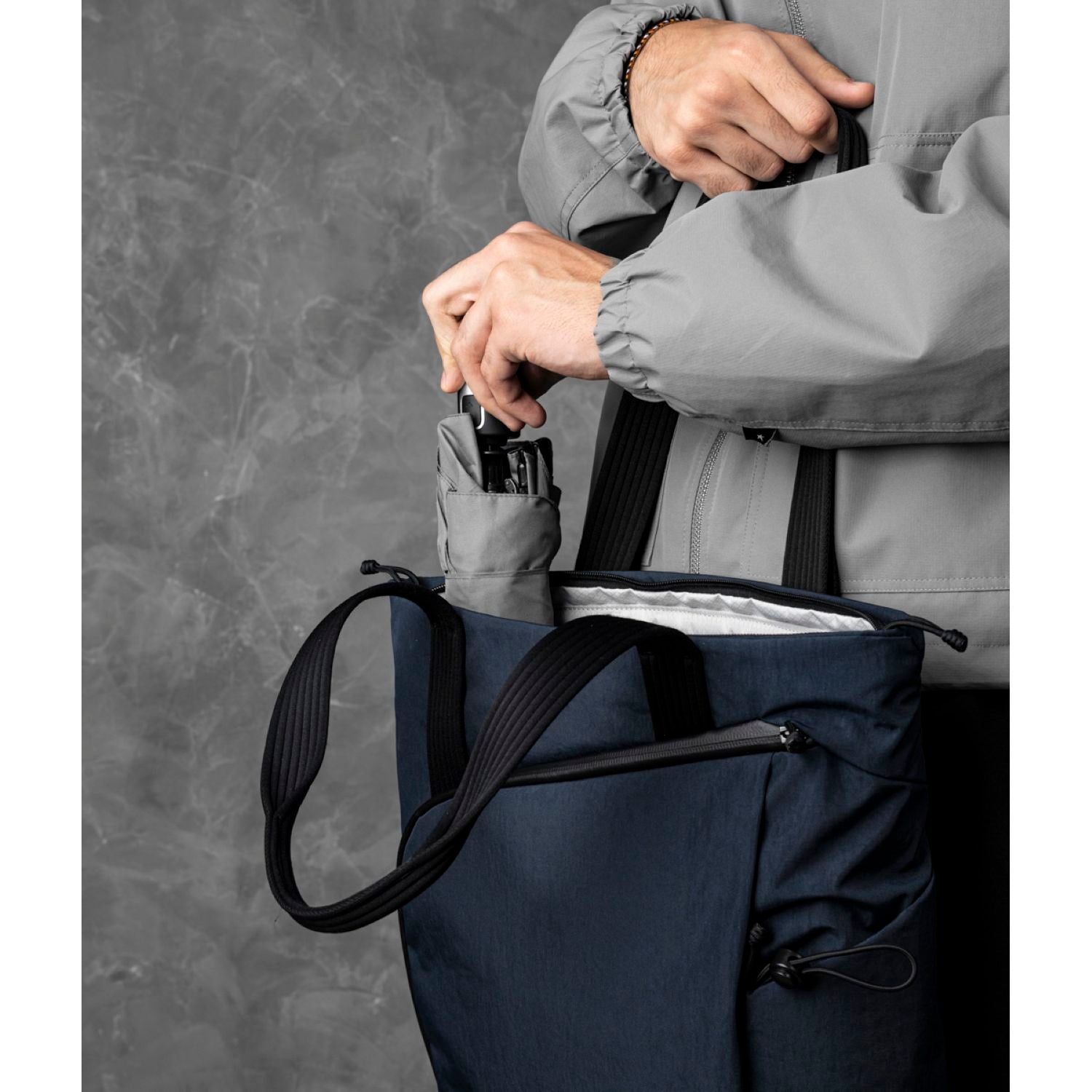 ALPAKA Flow Tote Pack Axoflux 400D (Moonlight Blue)