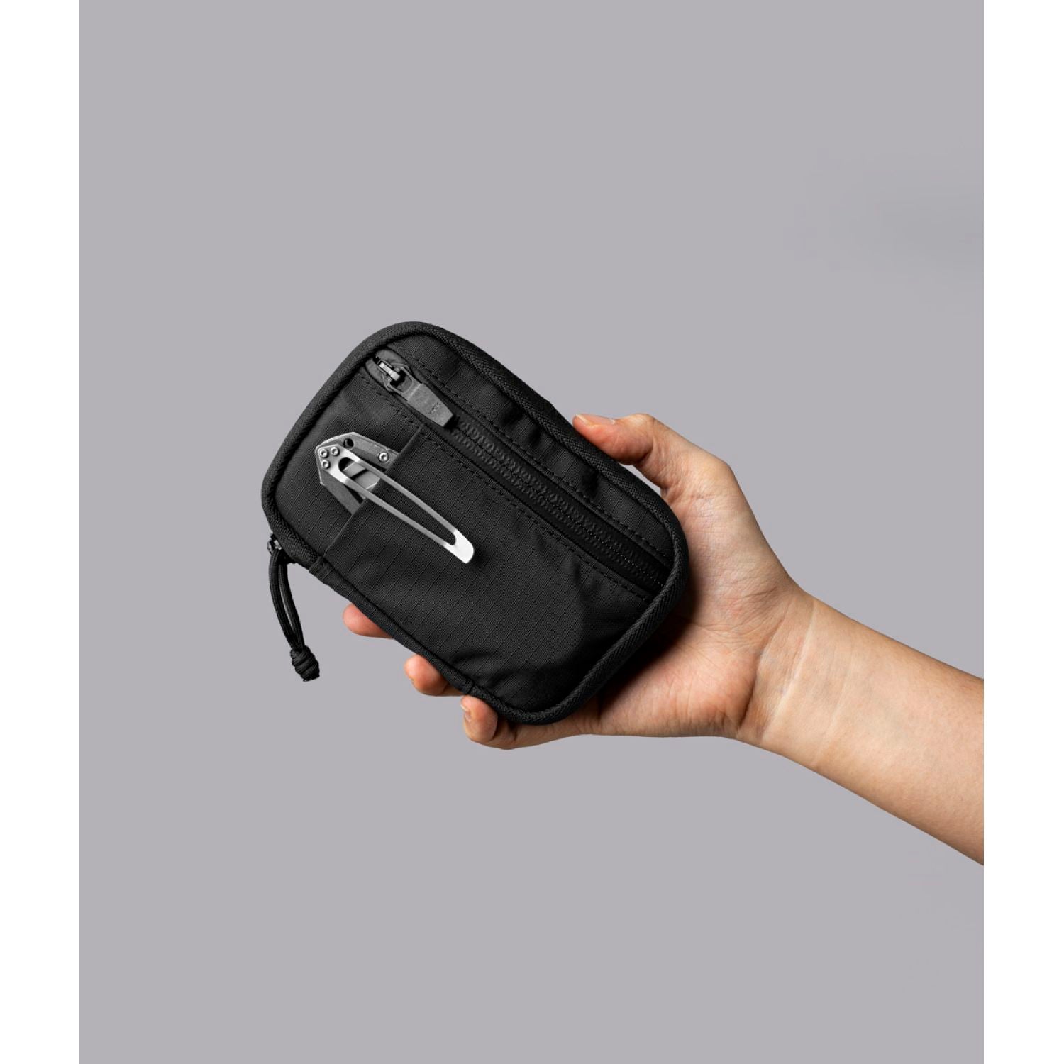 ALPAKA Hub Pouch V2 Axoflux 210D (Black)