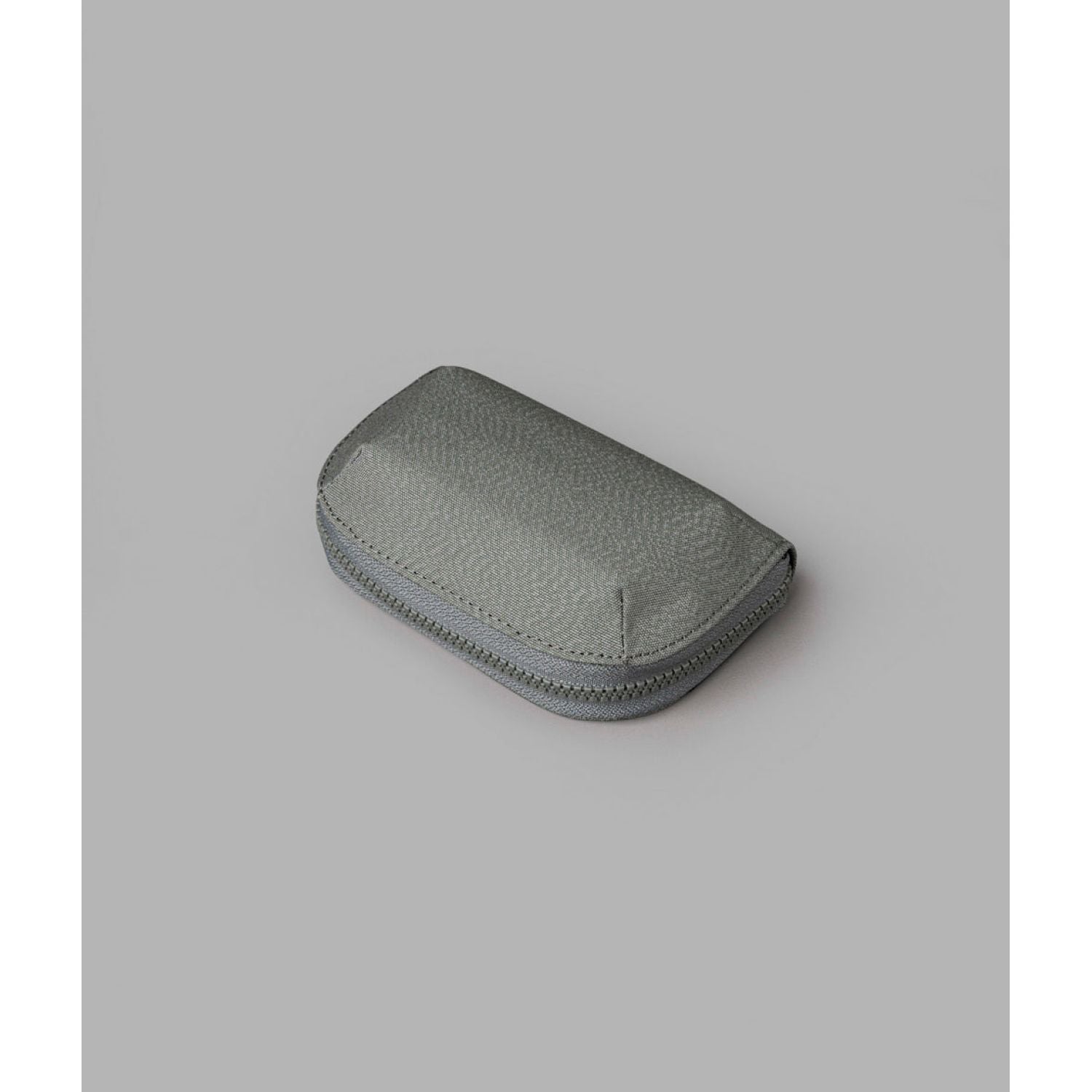 ALPAKA Hub Zip Pocket Axoflux 300D (Grey)