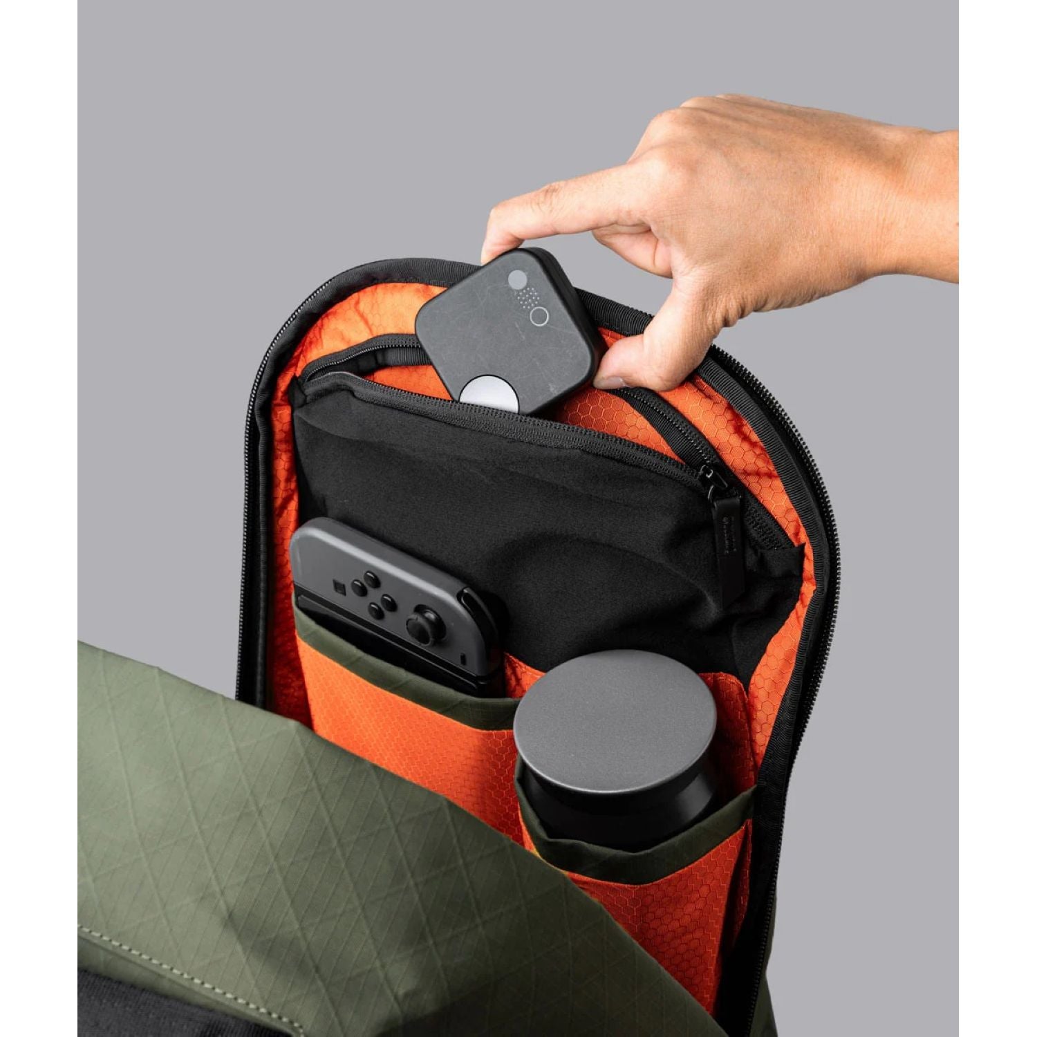 ALPAKA Metro Backpack Axogrid 210D (Army Green)