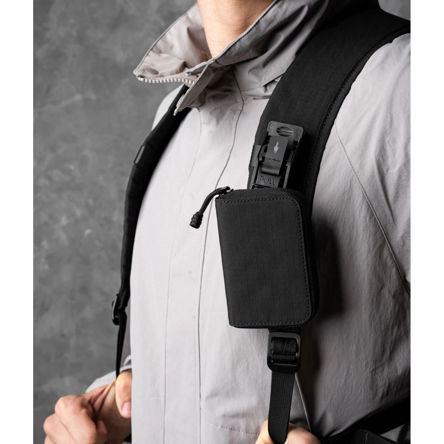 ALPAKA Metro Backpack Axogrid 210D (Black)