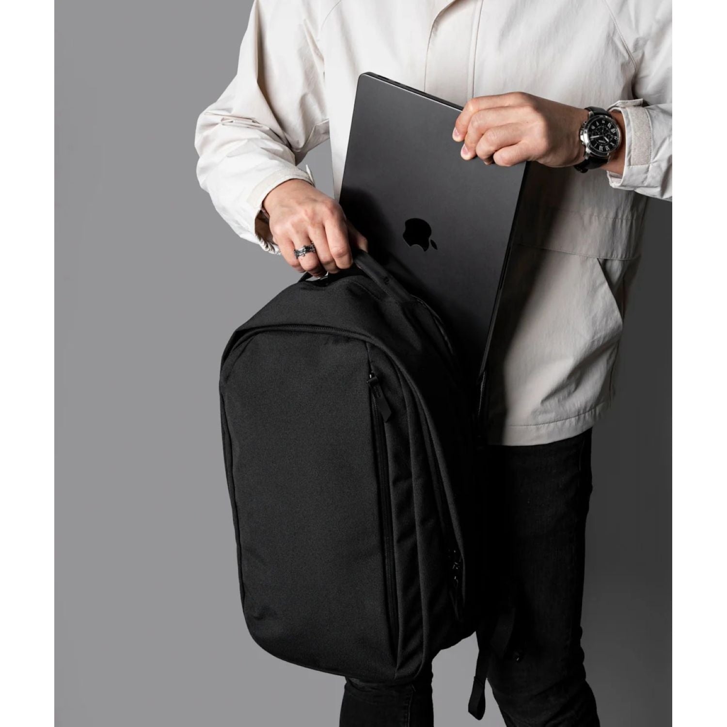 ALPAKA Metro Backpack Pro Axoflux 400D Ripstop Nylon (Black)
