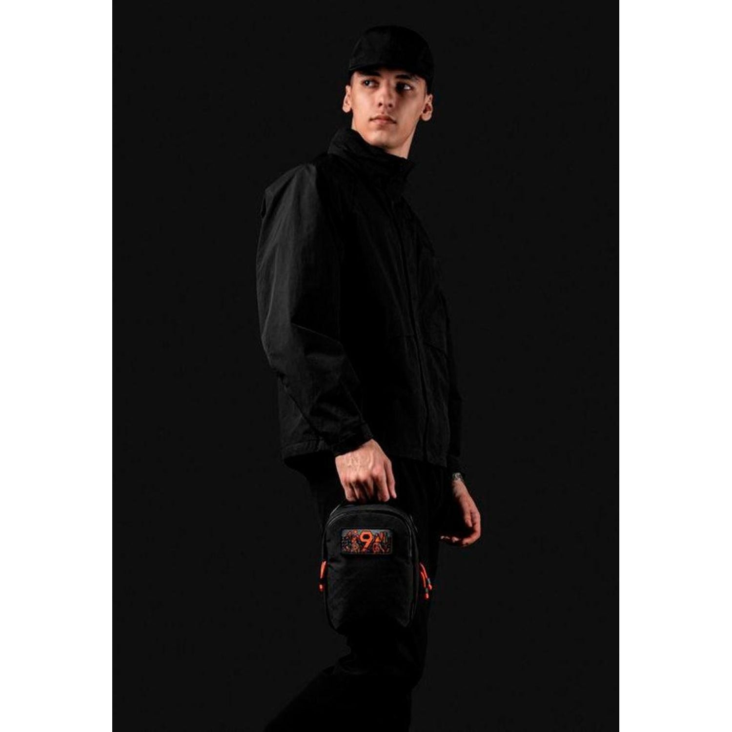 ALPAKA Metro Sling Max 9Th Anniversary Edition Axogrid 300D (Black)