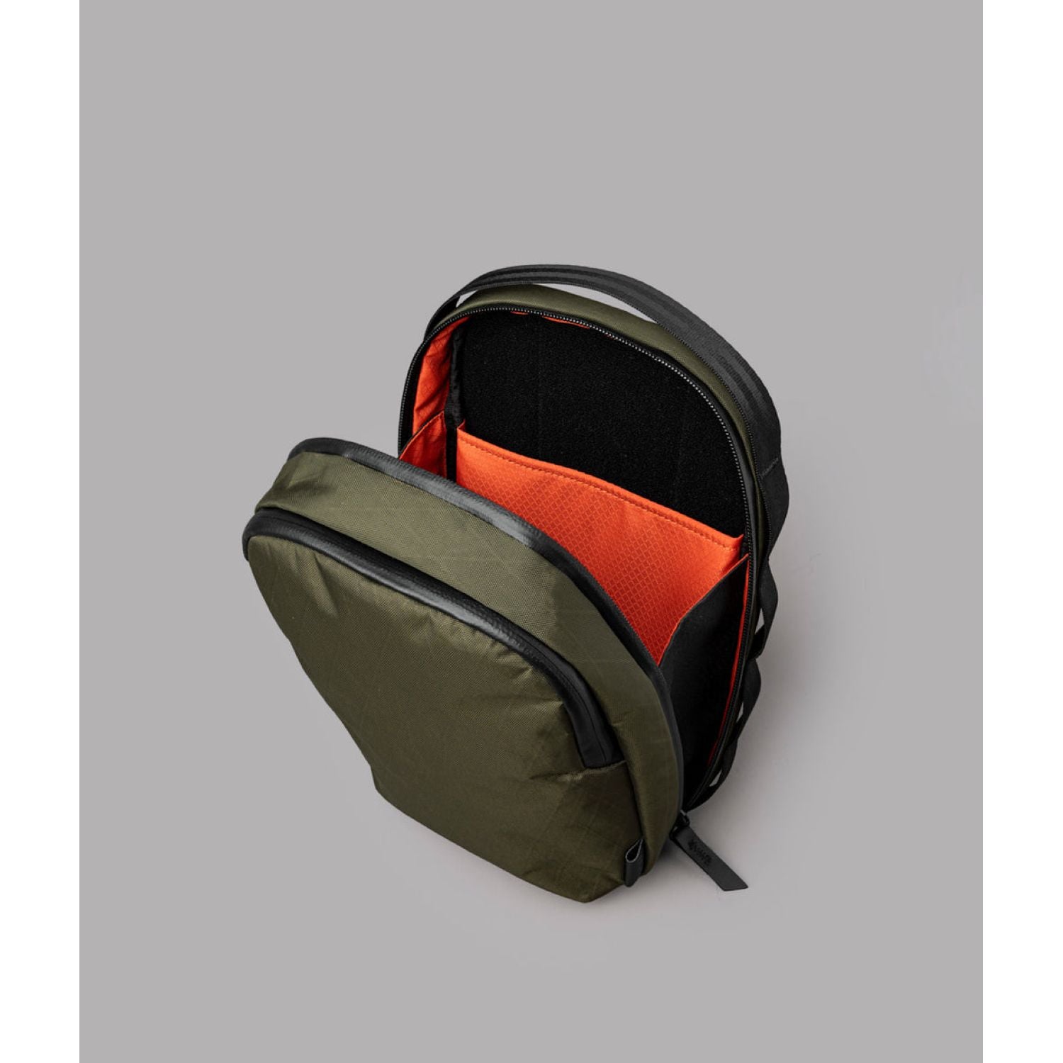 ALPAKA Metro Sling Max X-Pac X42 (Olive Green)