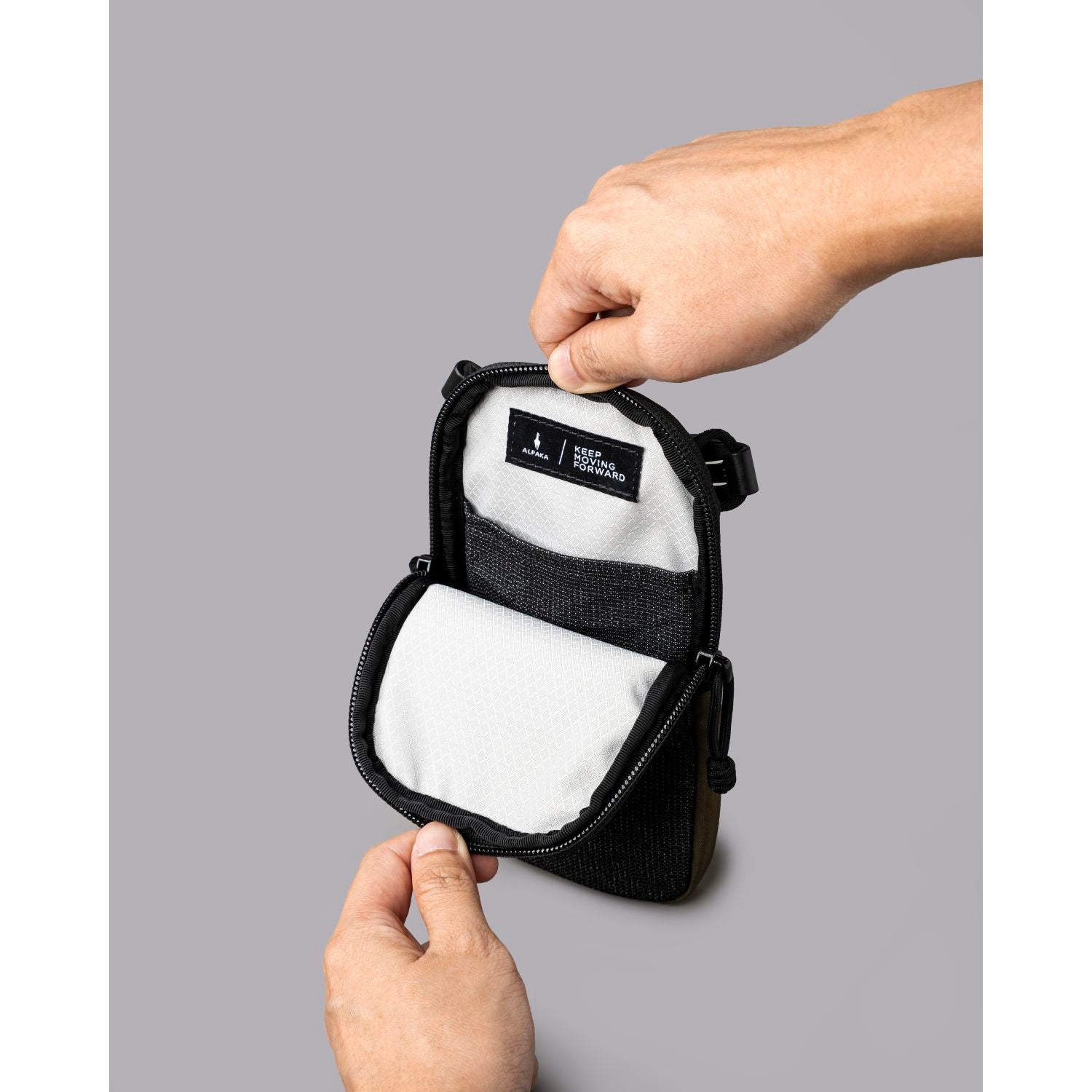 ALPAKA Modular Shoulder Pocket Slim Nylon Washed  Axoflux 400D (Green)