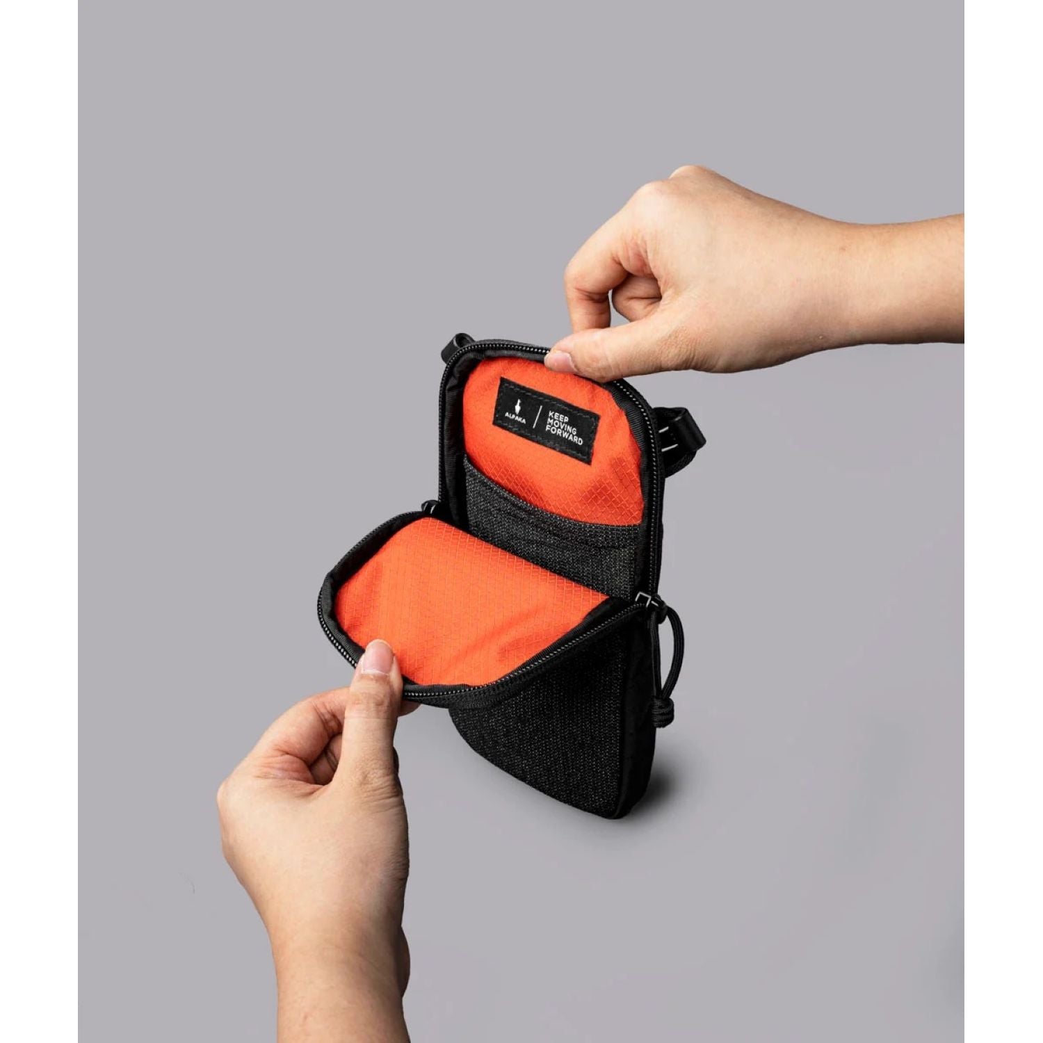 ALPAKA Modular Shoulder Pocket Slim Ultradyne 100D (Black)