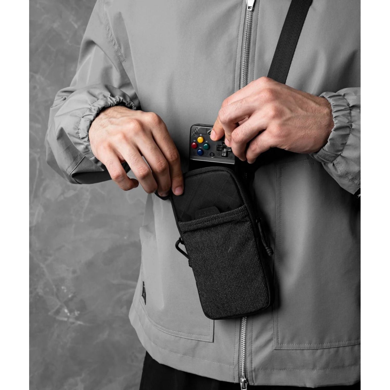 ALPAKA Modular Shoulder Pocket Slim Ultradyne 100D (Black)