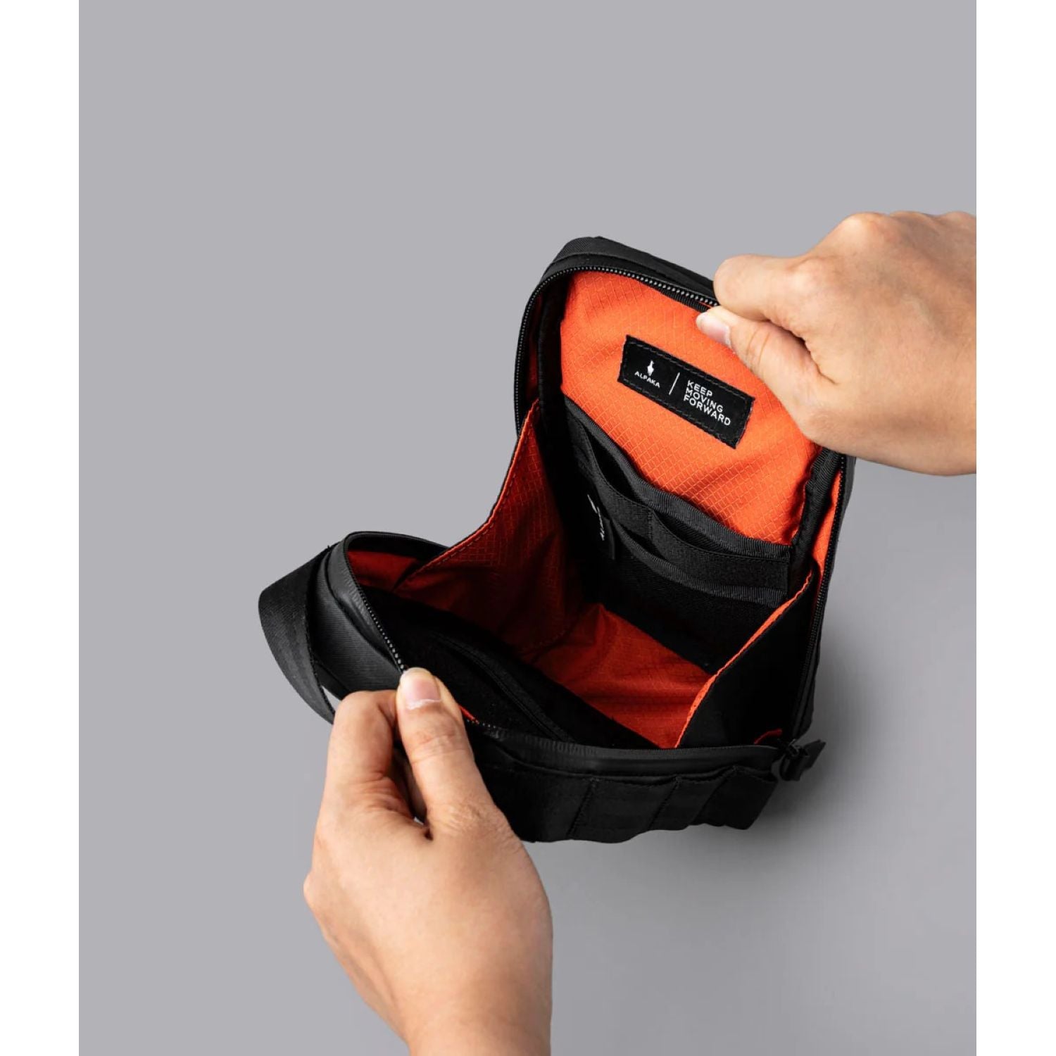 ALPAKA Modular Sling V2 X-Pac VX21 (Black)