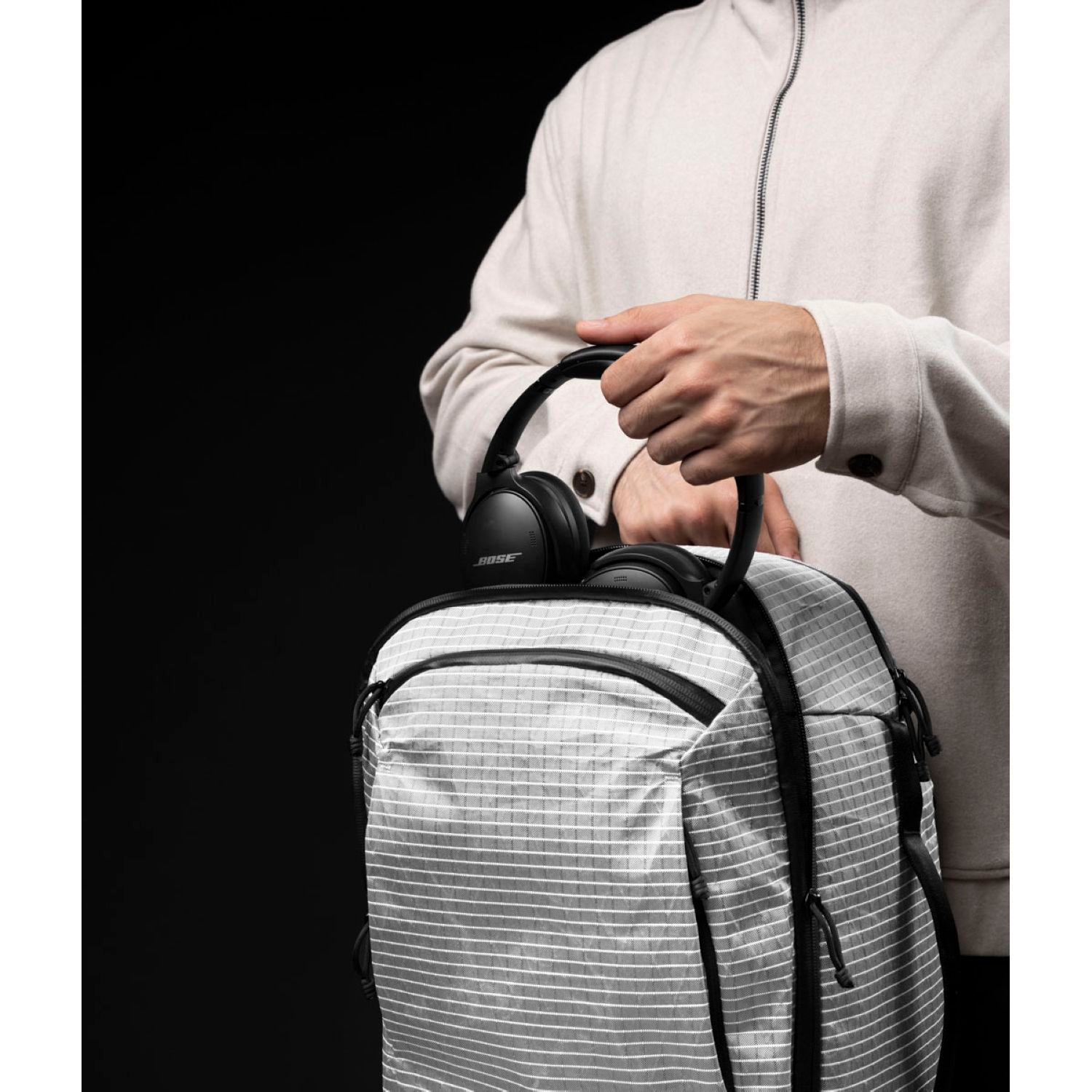 ALPAKA Traverse Astral Edition Backpack 30L X-Pac UVX40 (Silver)