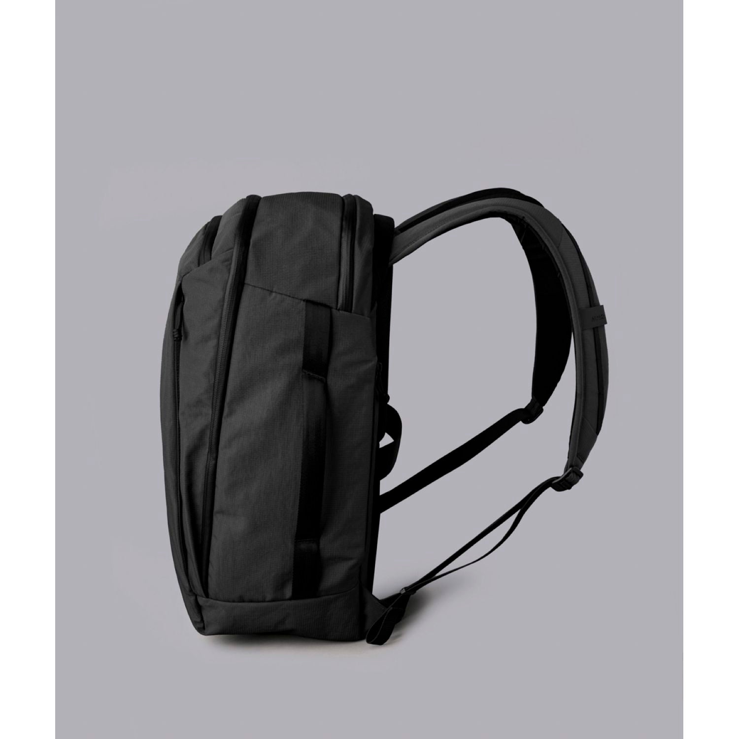 [PRE-ORDER] ALPAKA Traverse Backpack 30L Axoflux 400D (Black)