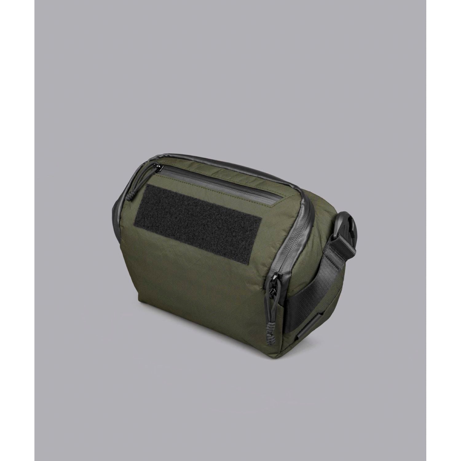 (PRE-ORDER) ALPAKA Vertex Mission Sling With Green Patch Ultradyne 100D (Green)