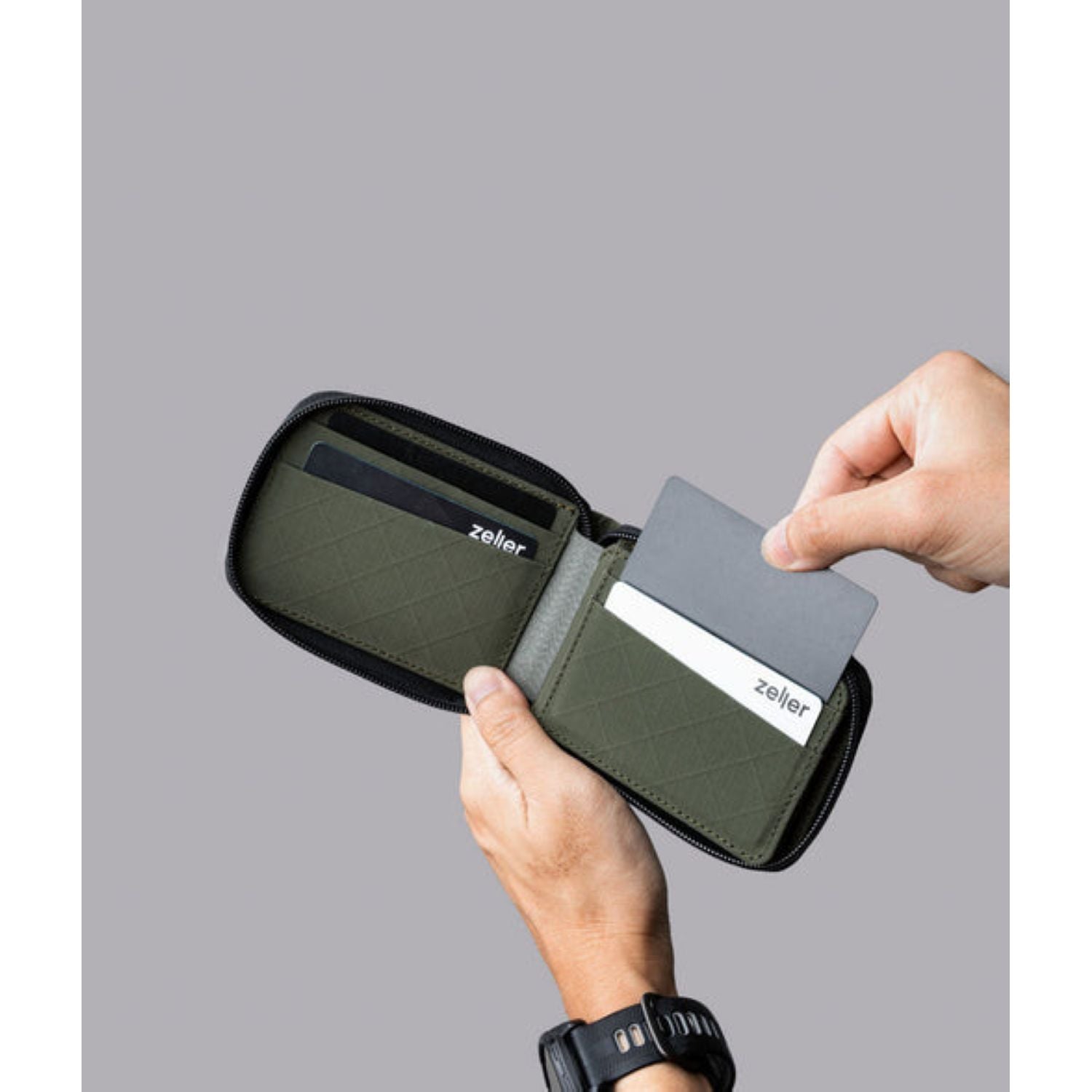 ALPAKA Zip ID  Wallet Axogrid 210D (Green)