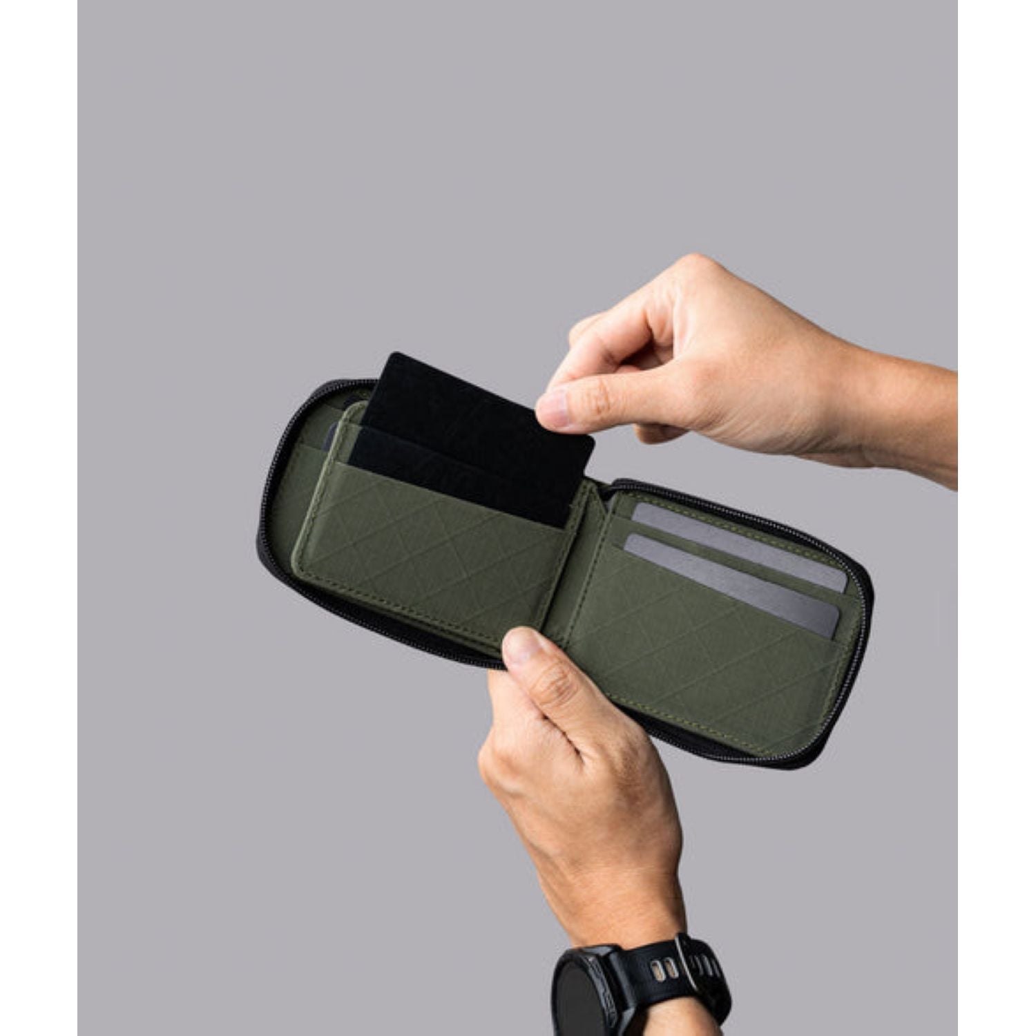 ALPAKA Zip ID  Wallet Axogrid 210D (Green)