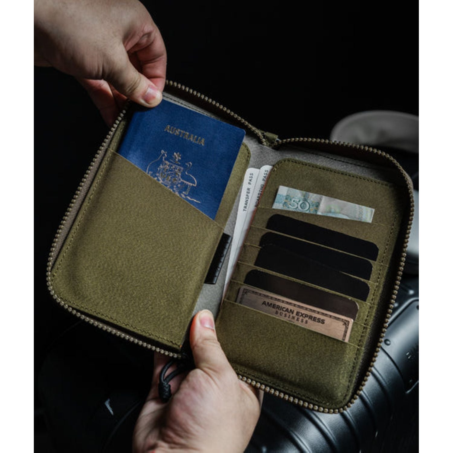 ALPAKA Zip Passport  Wallet Axogrid 300D (Army Green)