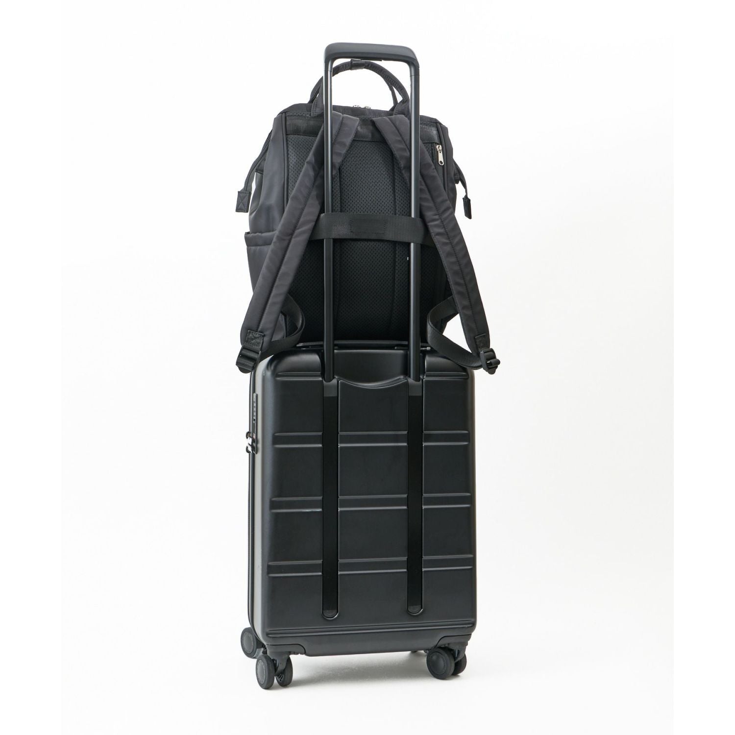 Anello Alf Kuchigane Backpack R (Black)