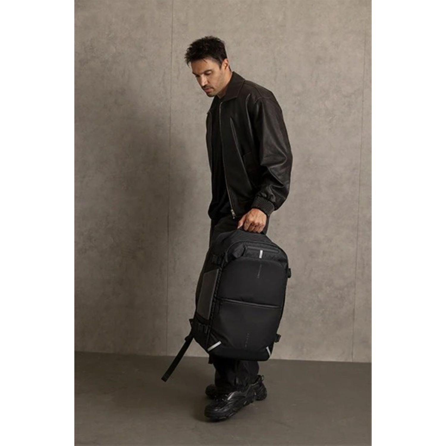 Bagsmart Dense Carry On Travel Backpack 40L (Black)