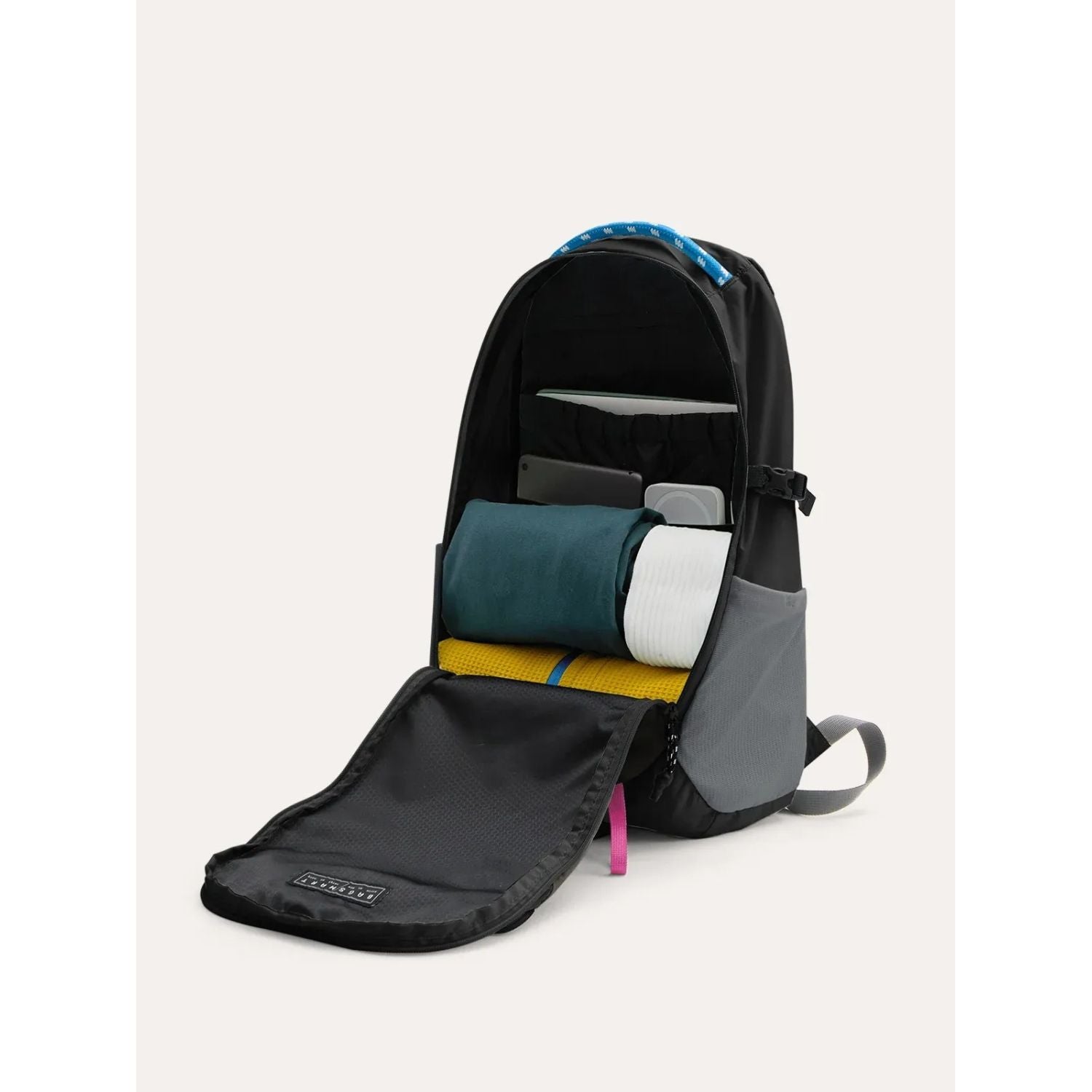 Bagsmart Faro 0.4 Outdoor Hiking Backpack 20L (Black)