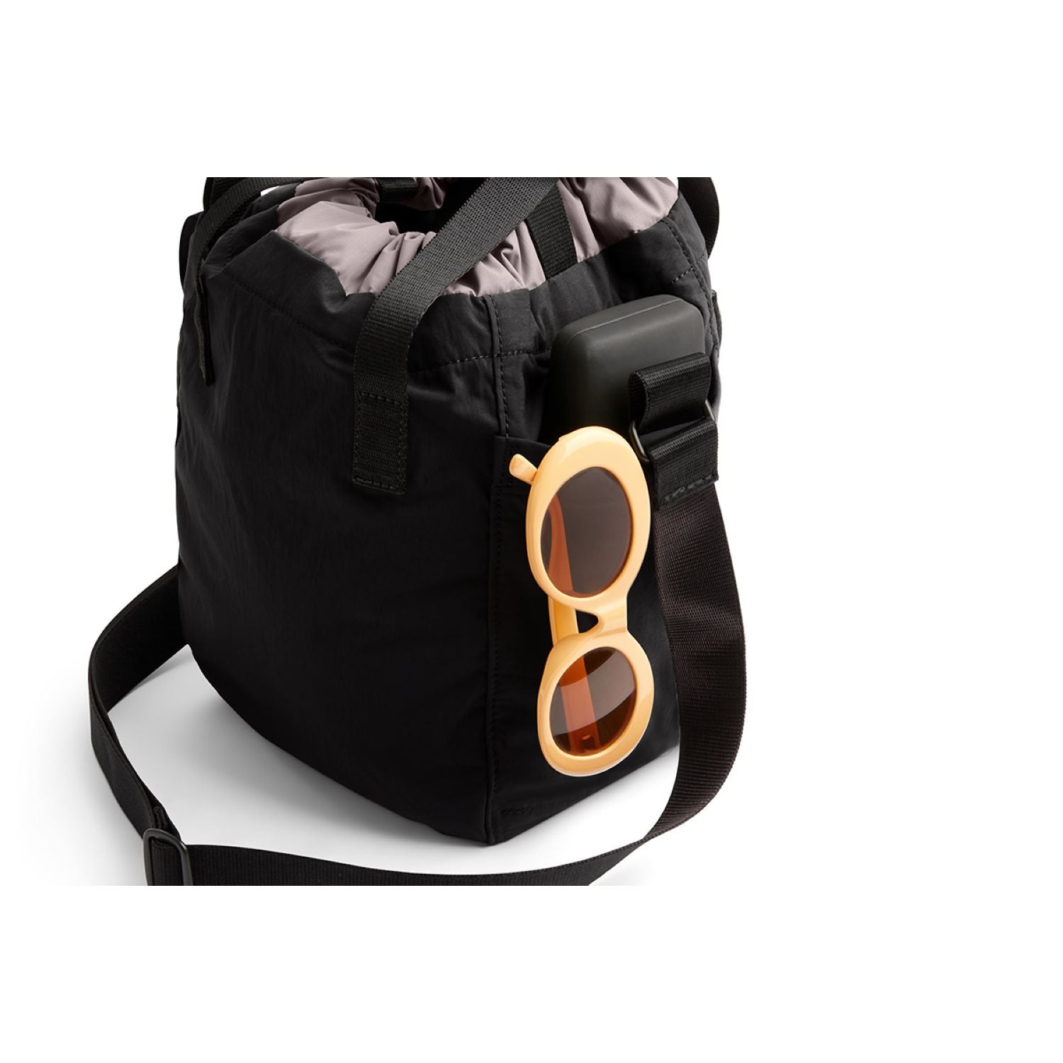 Bellroy Cinch Bucket Bag - Black