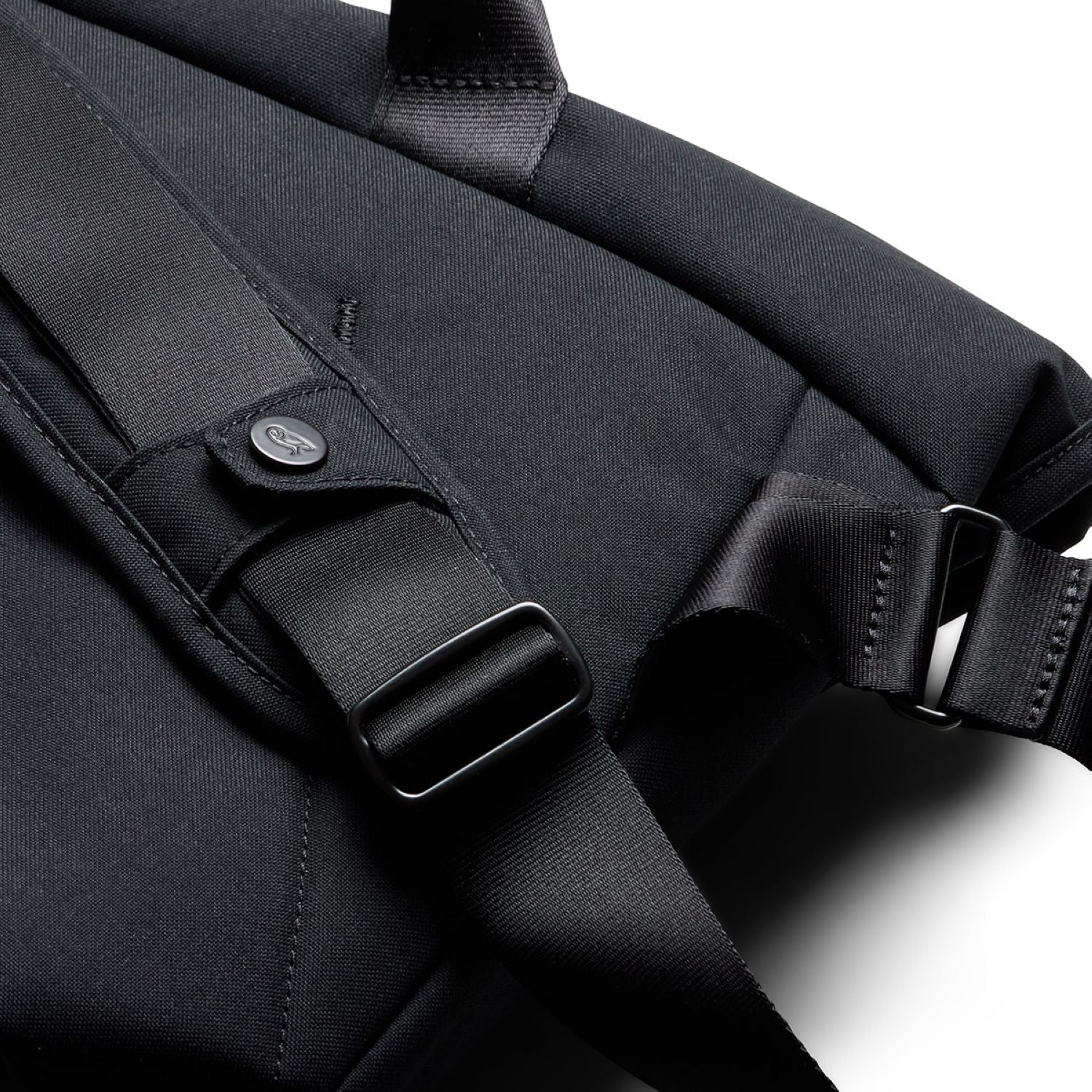 Bellroy Classic Messenger - Black