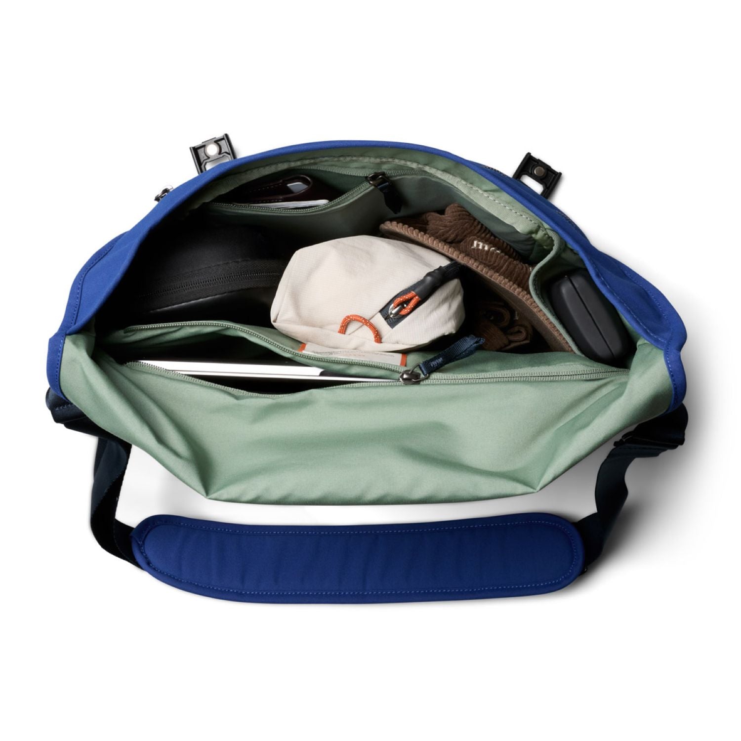 Bellroy Classic Messenger - Indigo