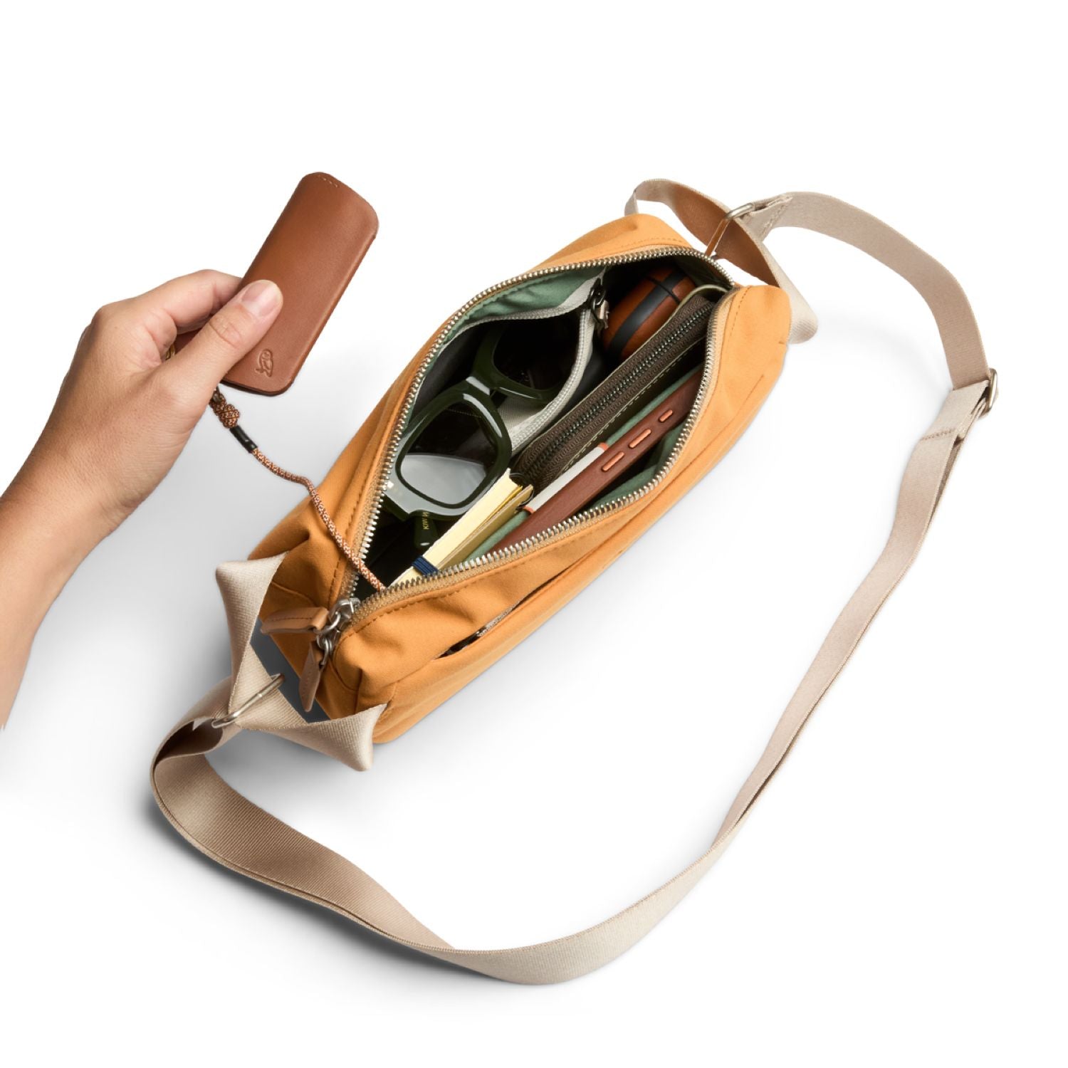 Bellroy Classic Sling 3L - Butterscotch