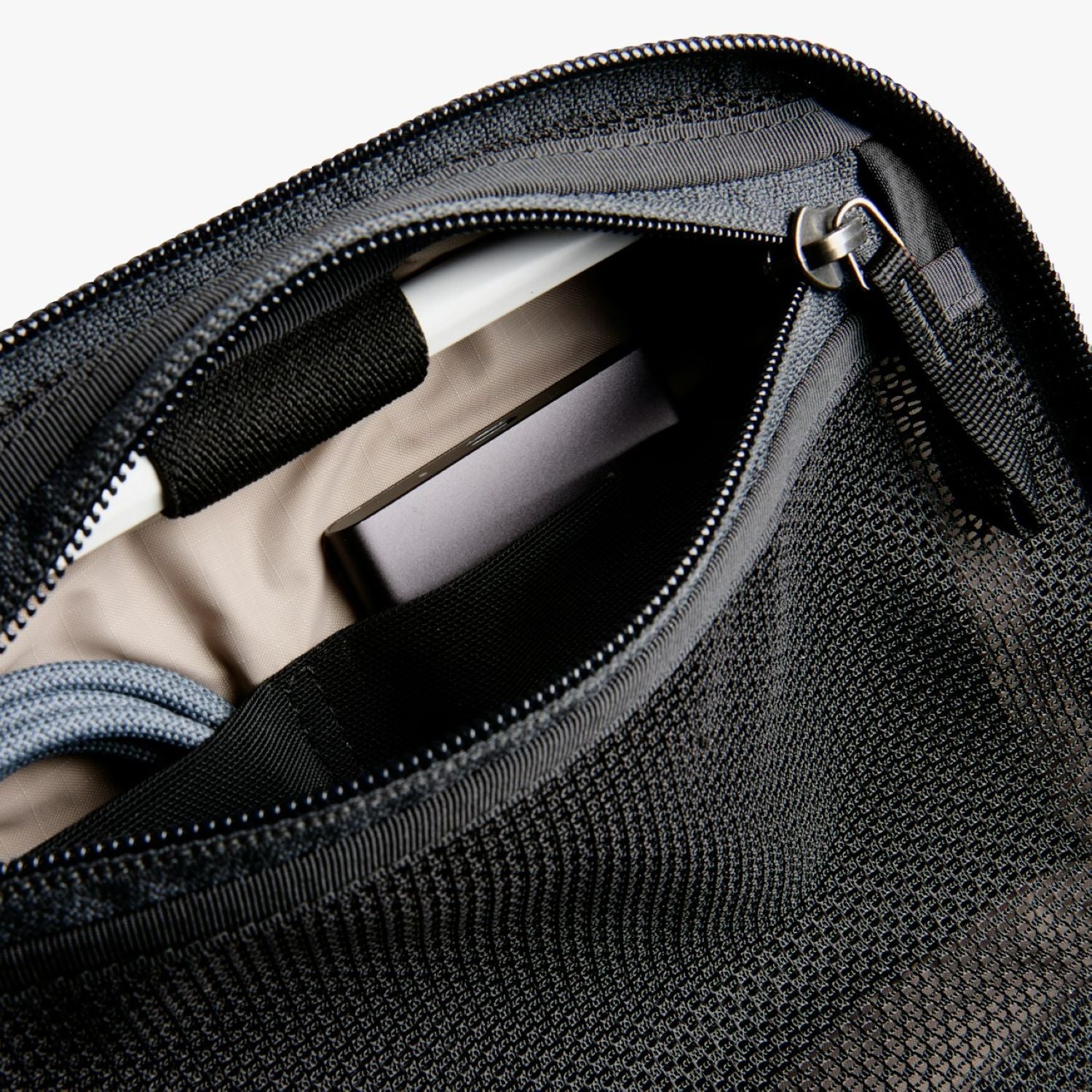 Bellroy Lite Tech Kit - Black