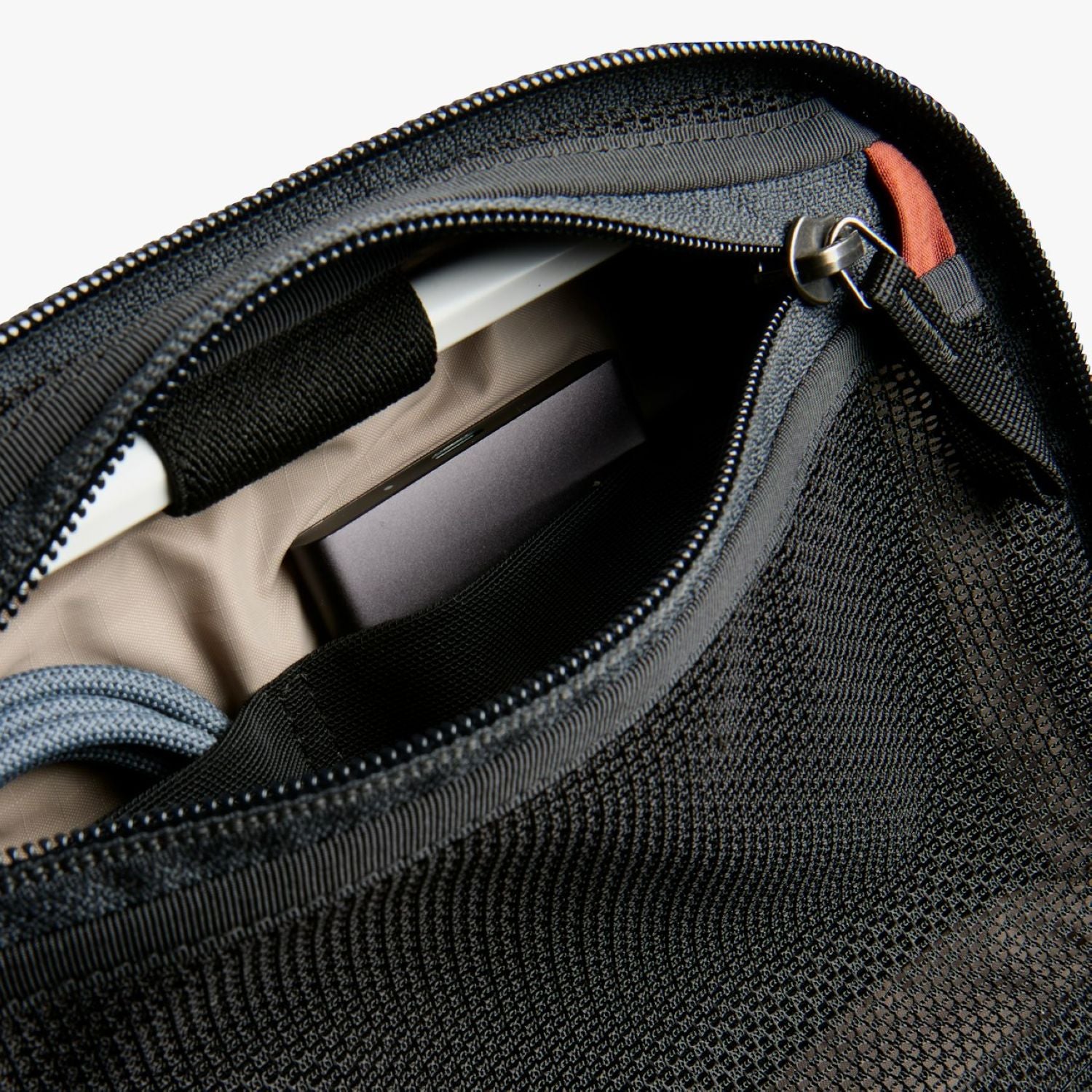 Bellroy Lite Tech Kit - Clay