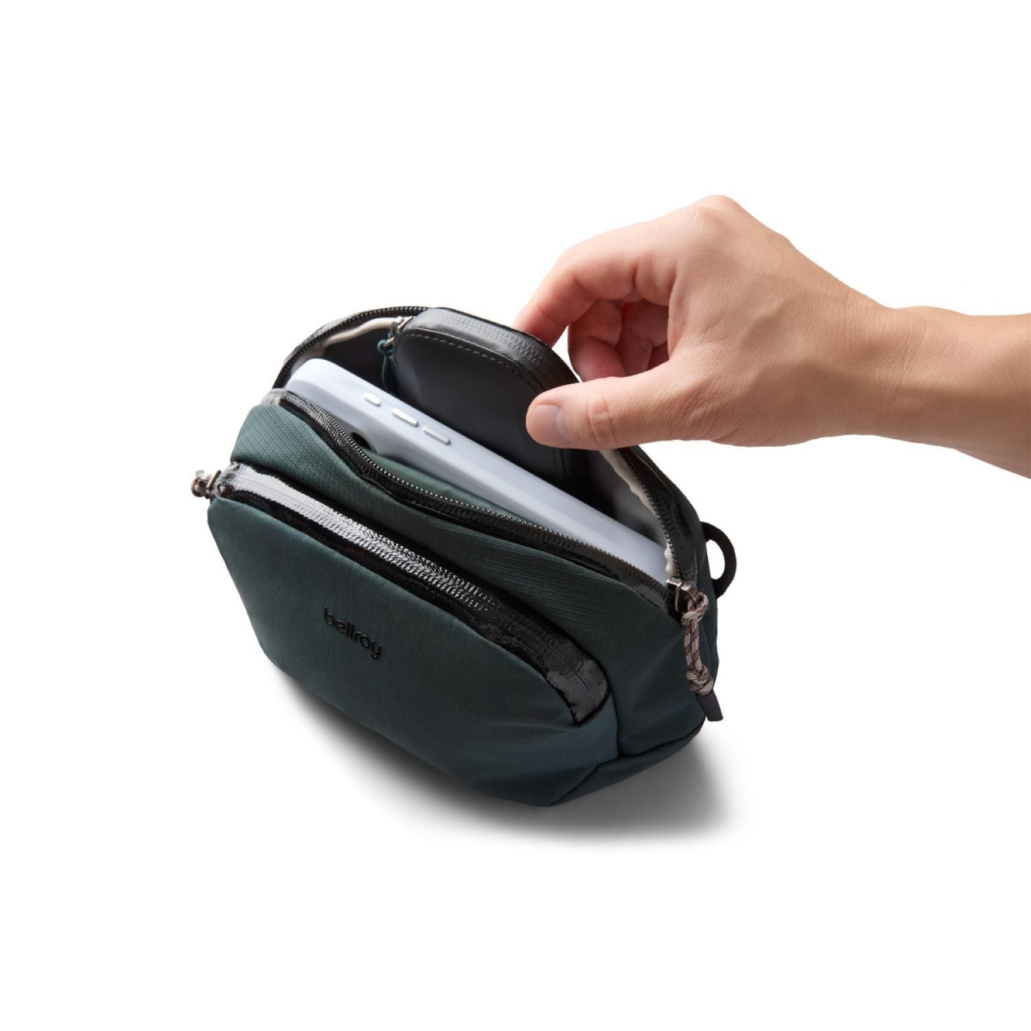 Bellroy Venture Pouch - Deep Ocean